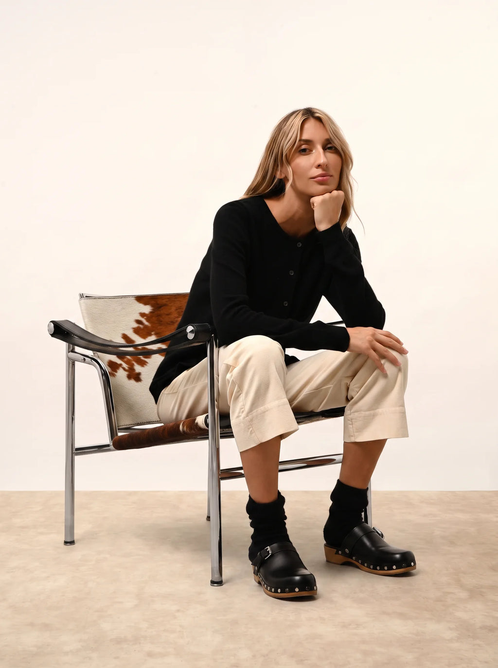 KATHARINE strickjacke rundhalsausschnitt schwarz