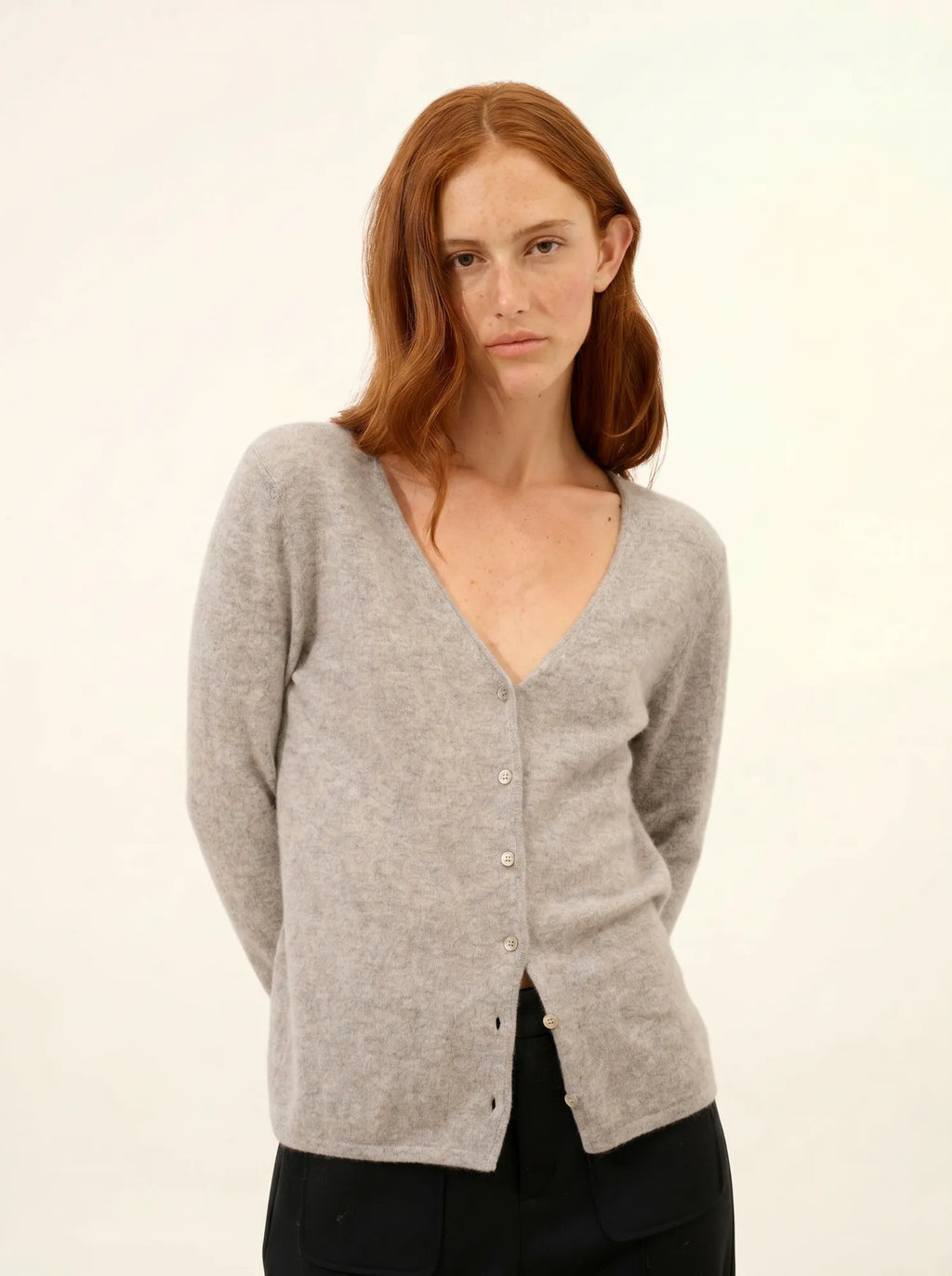NORMA strickjacke v-ausschnitt wolke meliert