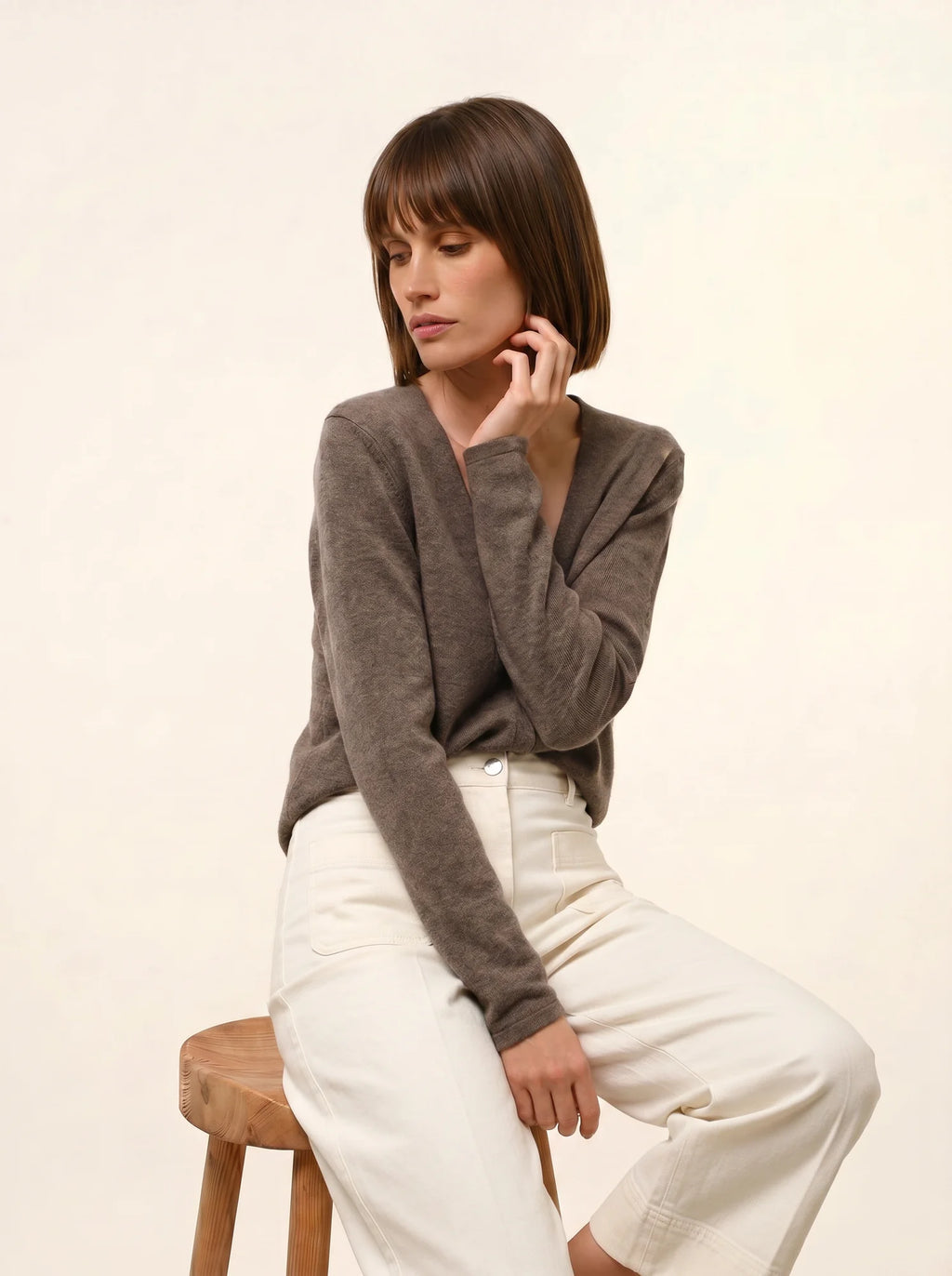 NORMA strickjacke v-ausschnitt taupe meliert