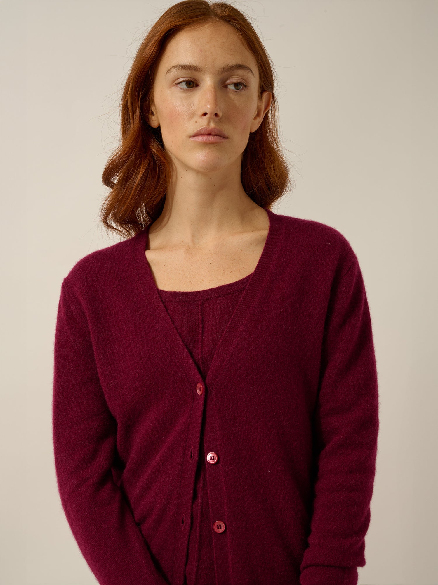 CHELSEA burgundy v-neck cardigan