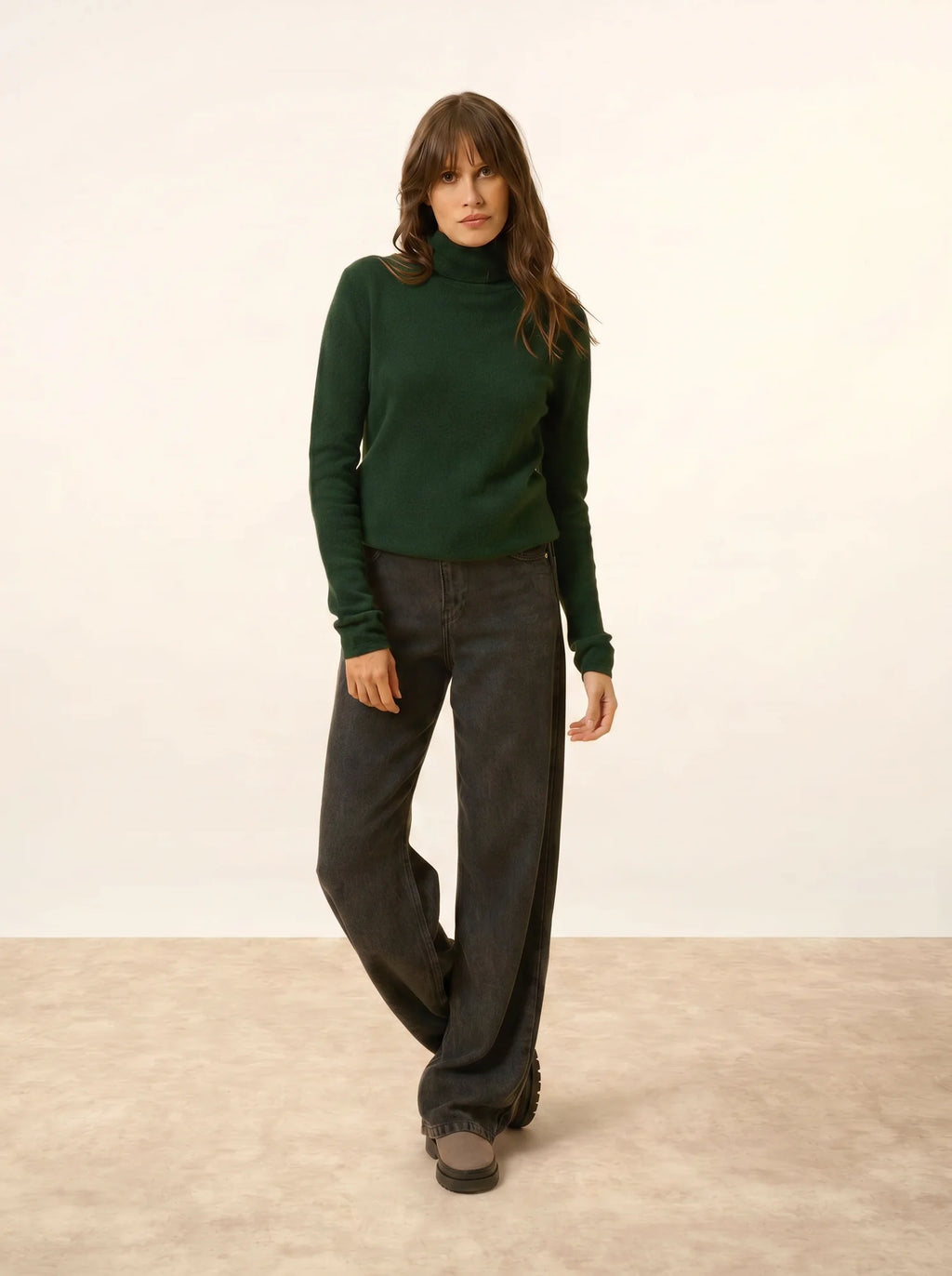 AVA pull col roulé cyprès