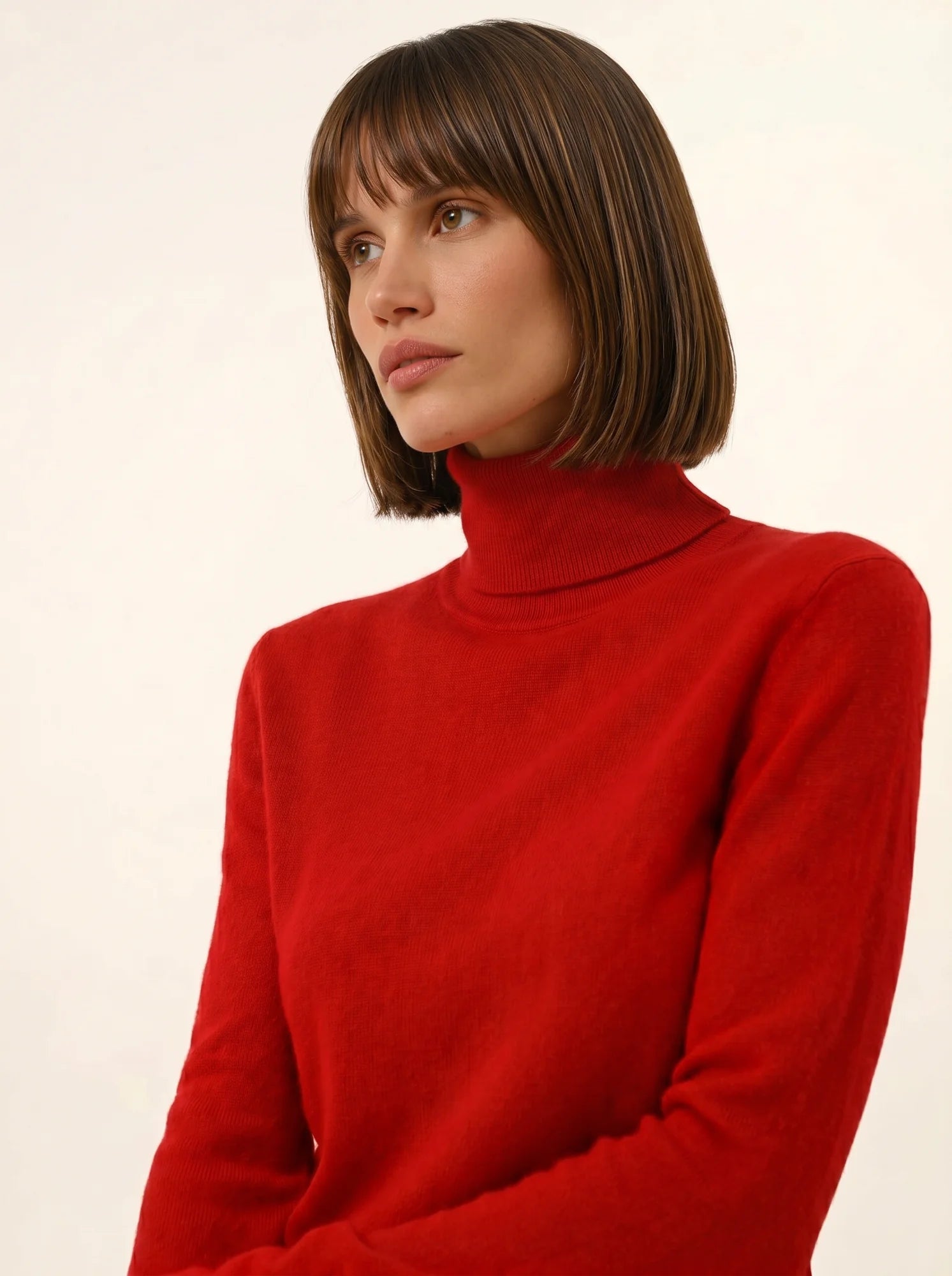 AVA pull col roulé rouge