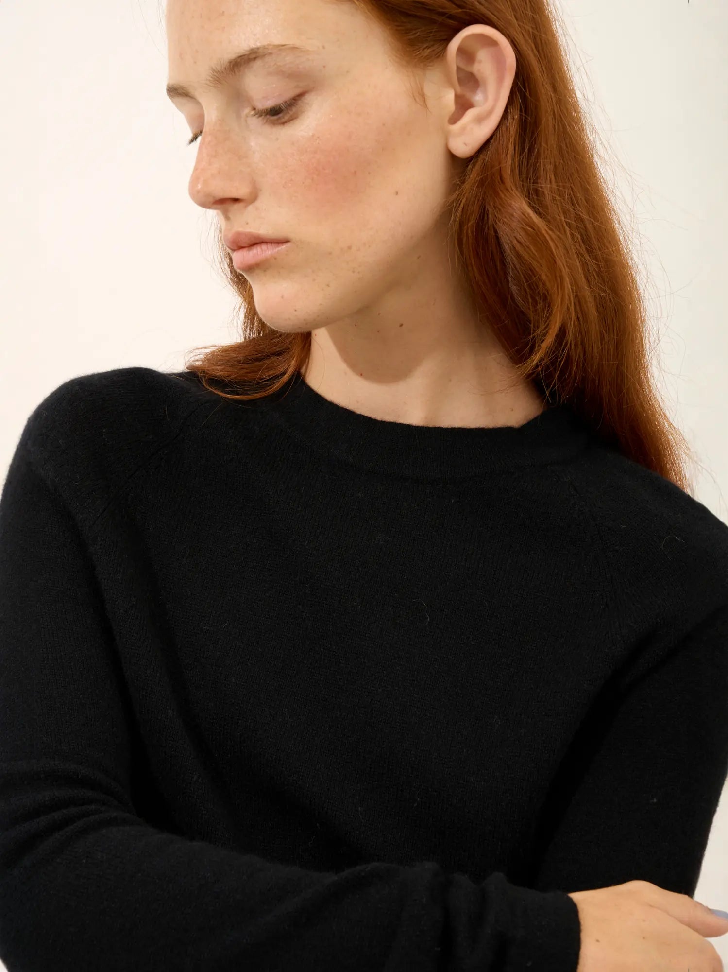 JANE pull col rond noir