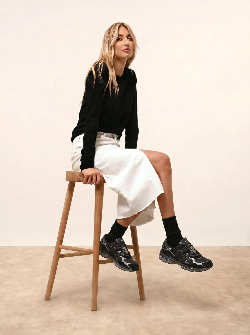 VIVIAN pull col rond noir