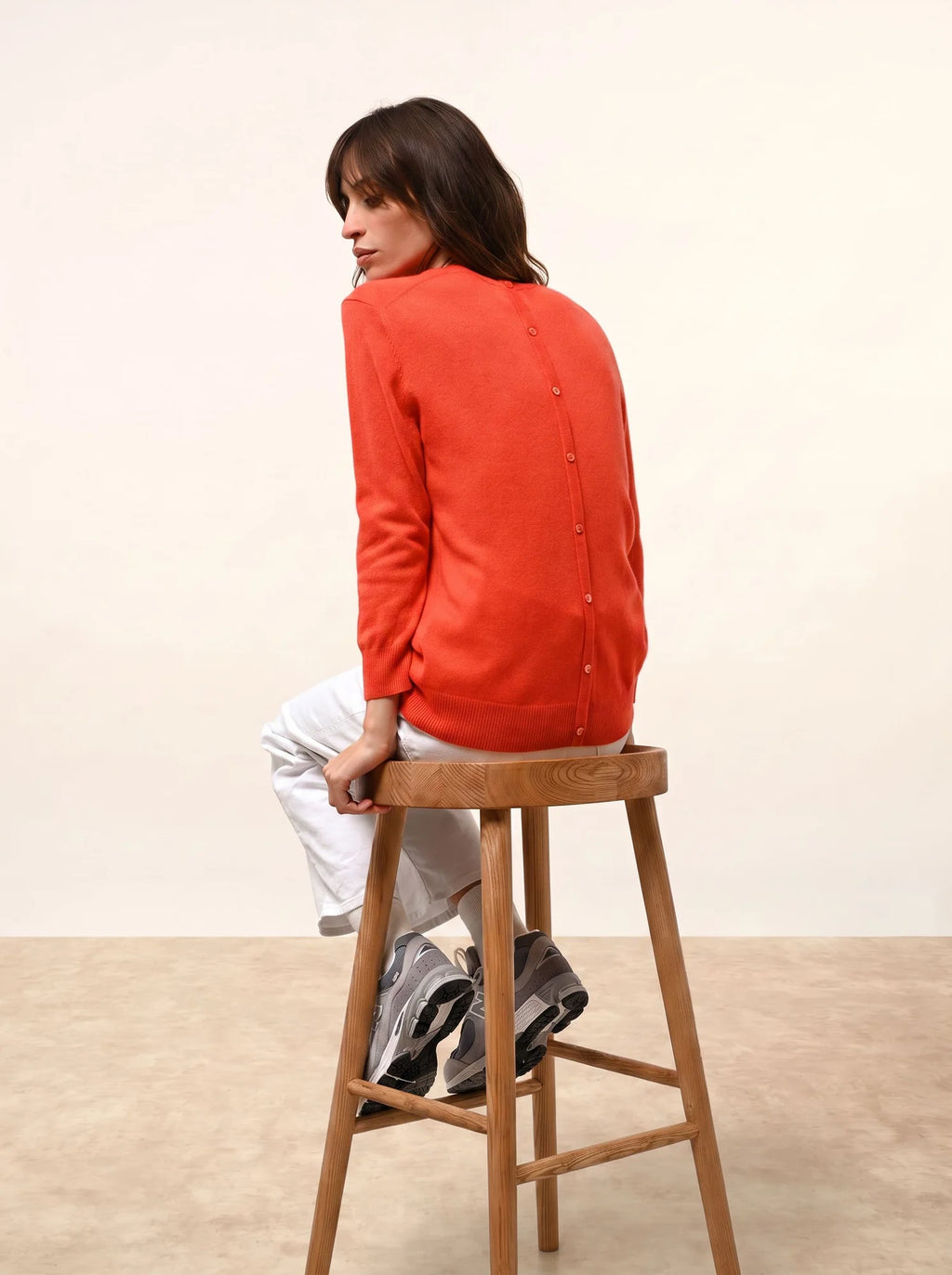 JANICE pullover rundhalsausschnitt geknöpft hinten orange