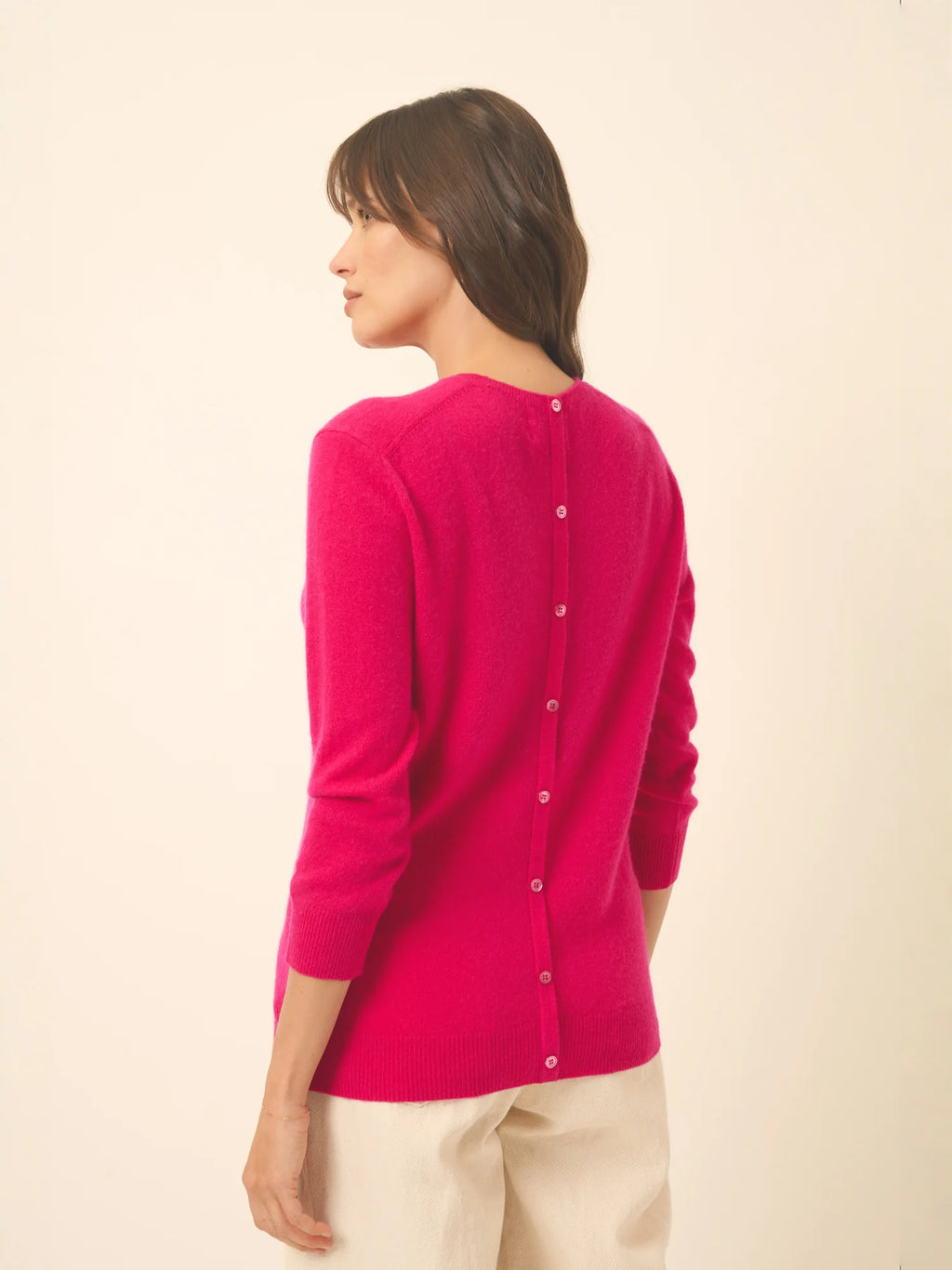 JANICE pullover rundhalsausschnitt geknöpft hinten fuchsia