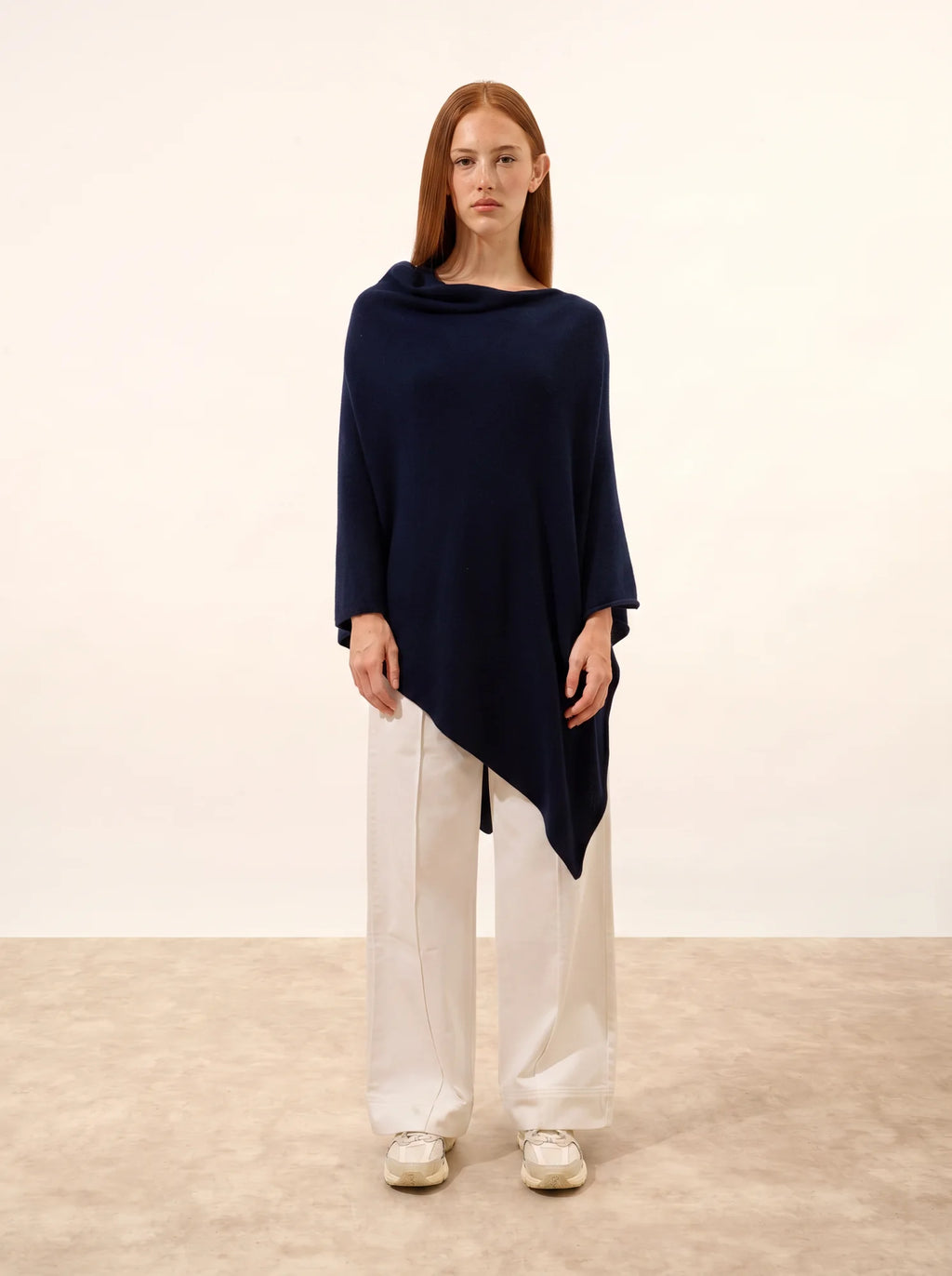 MEREDITH poncho bleu marine