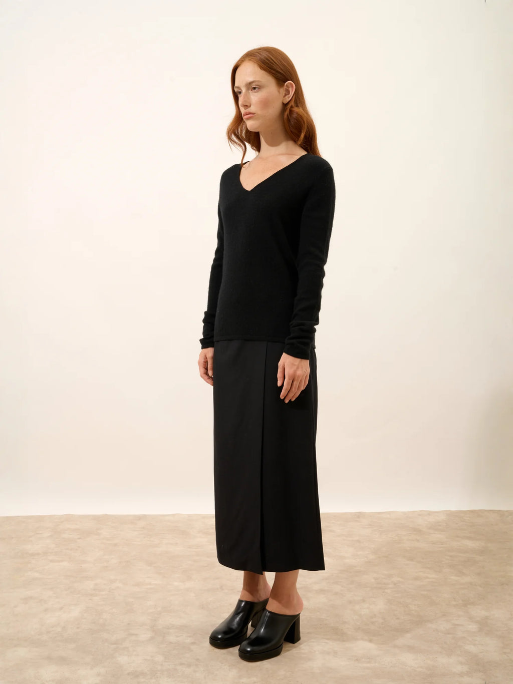 JOAN pull col V noir