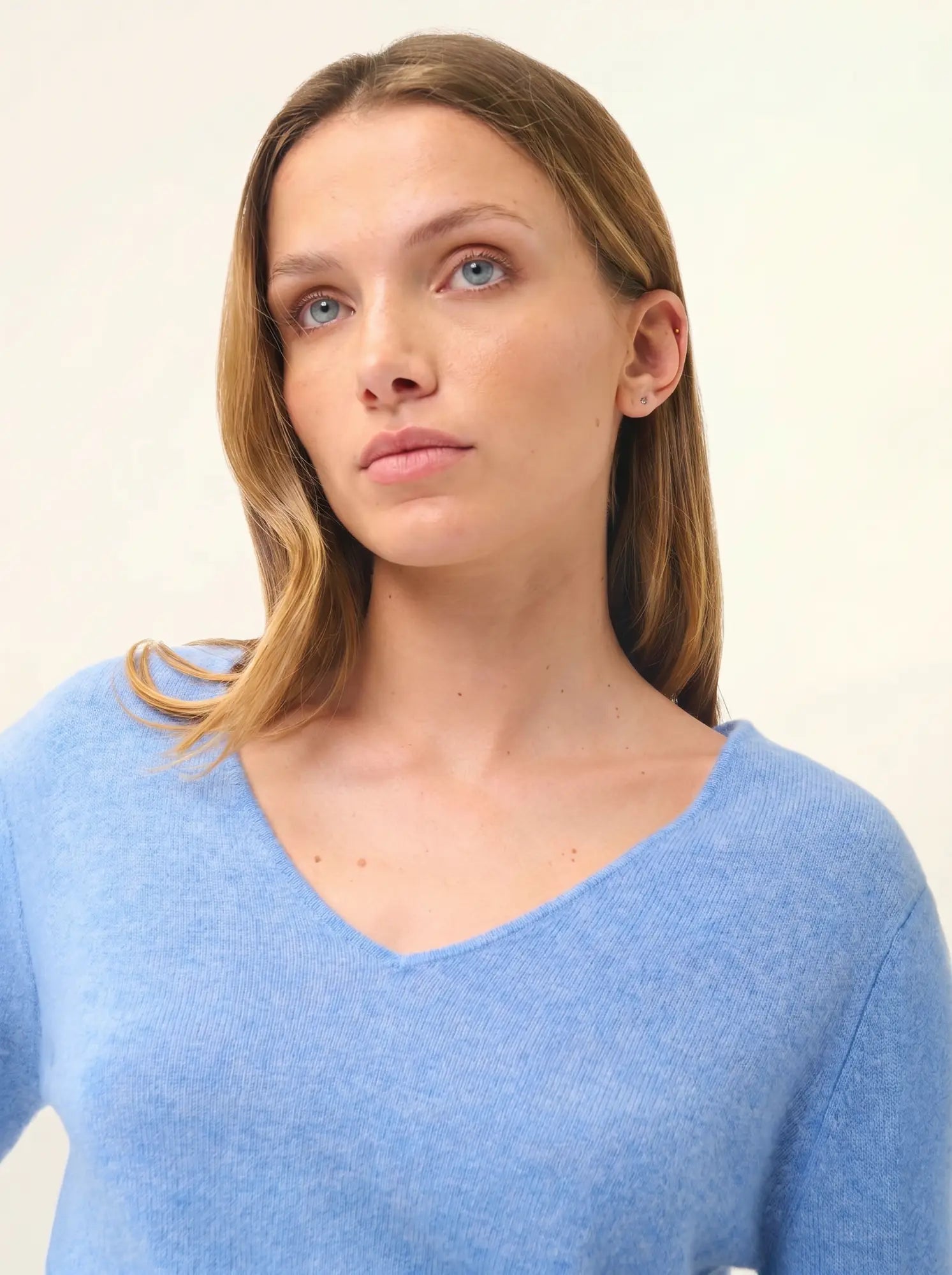 JOAN pullover v-ausschnitt himmelblau