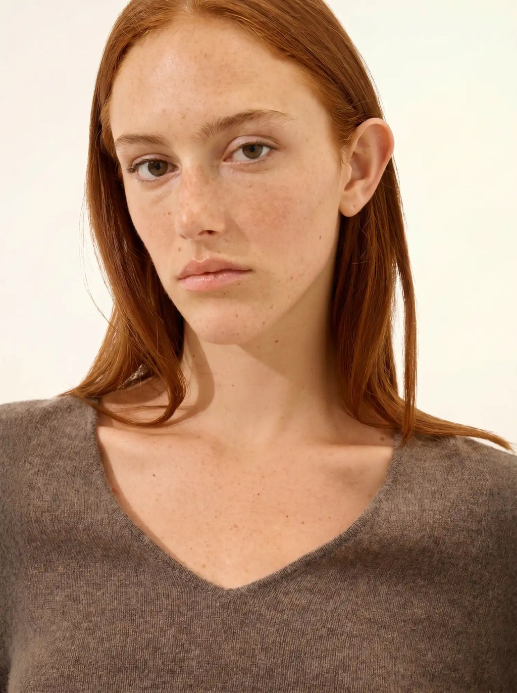 JOAN pullover v-ausschnitt taupe meliert