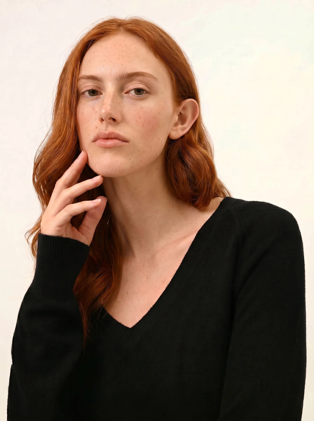 PHOEBE pullover v-ausschnitt schwarz