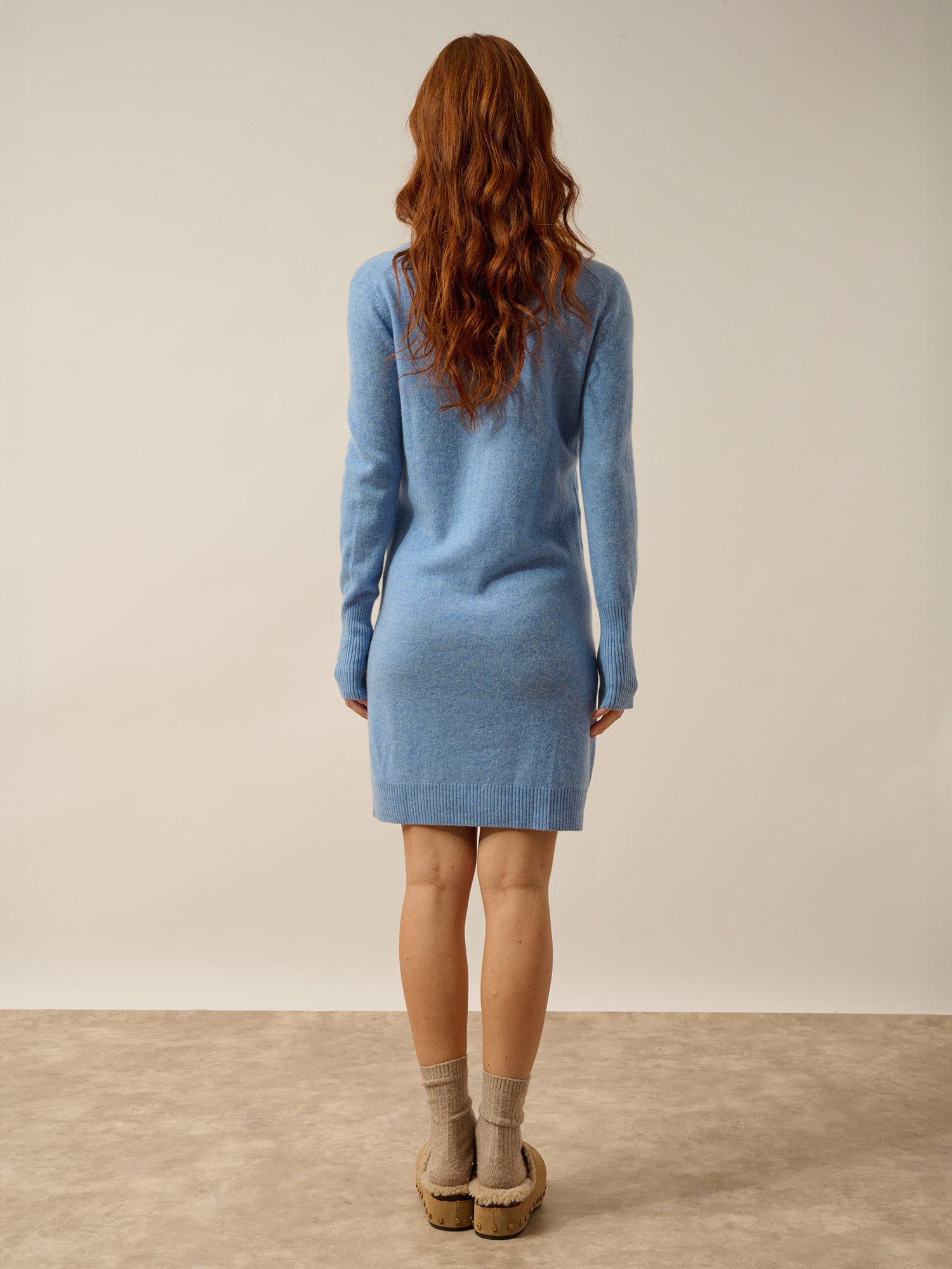 TRACY robe col v sky