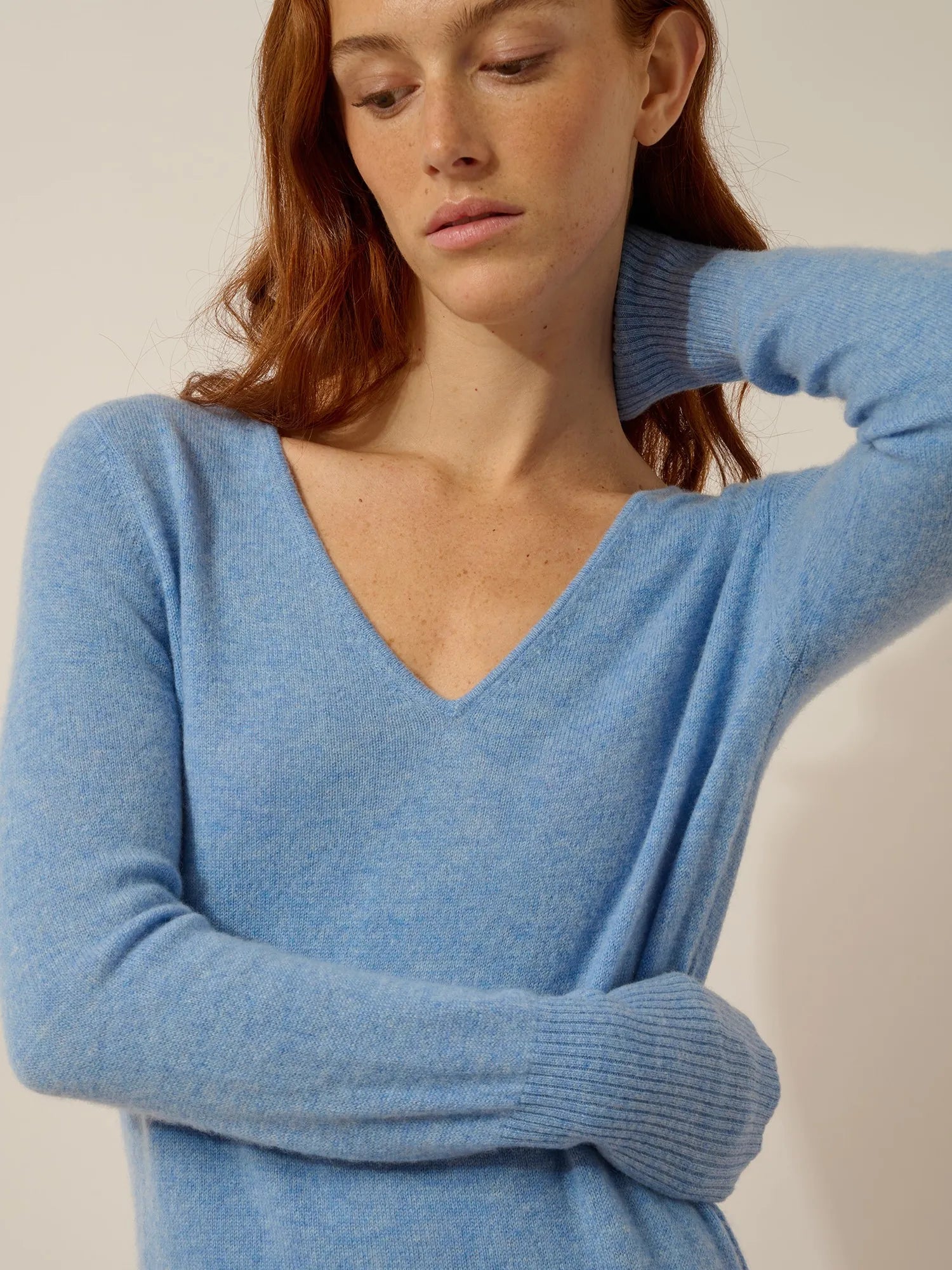 TRACY kleid v-ausschnitt himmelblau