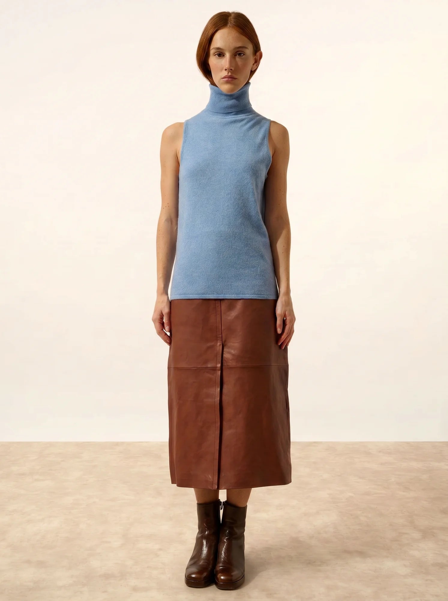 VIOLET pullover rollkragen ärmellos himmelblau