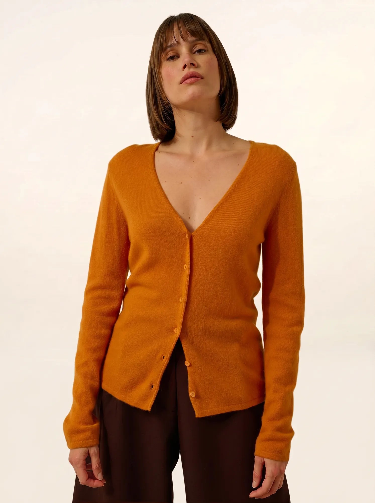 NORMA strickjacke v-ausschnitt ocre