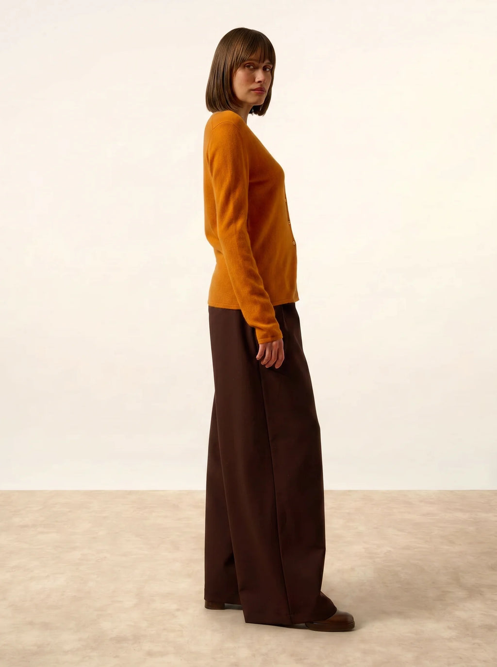 NORMA strickjacke v-ausschnitt ocre