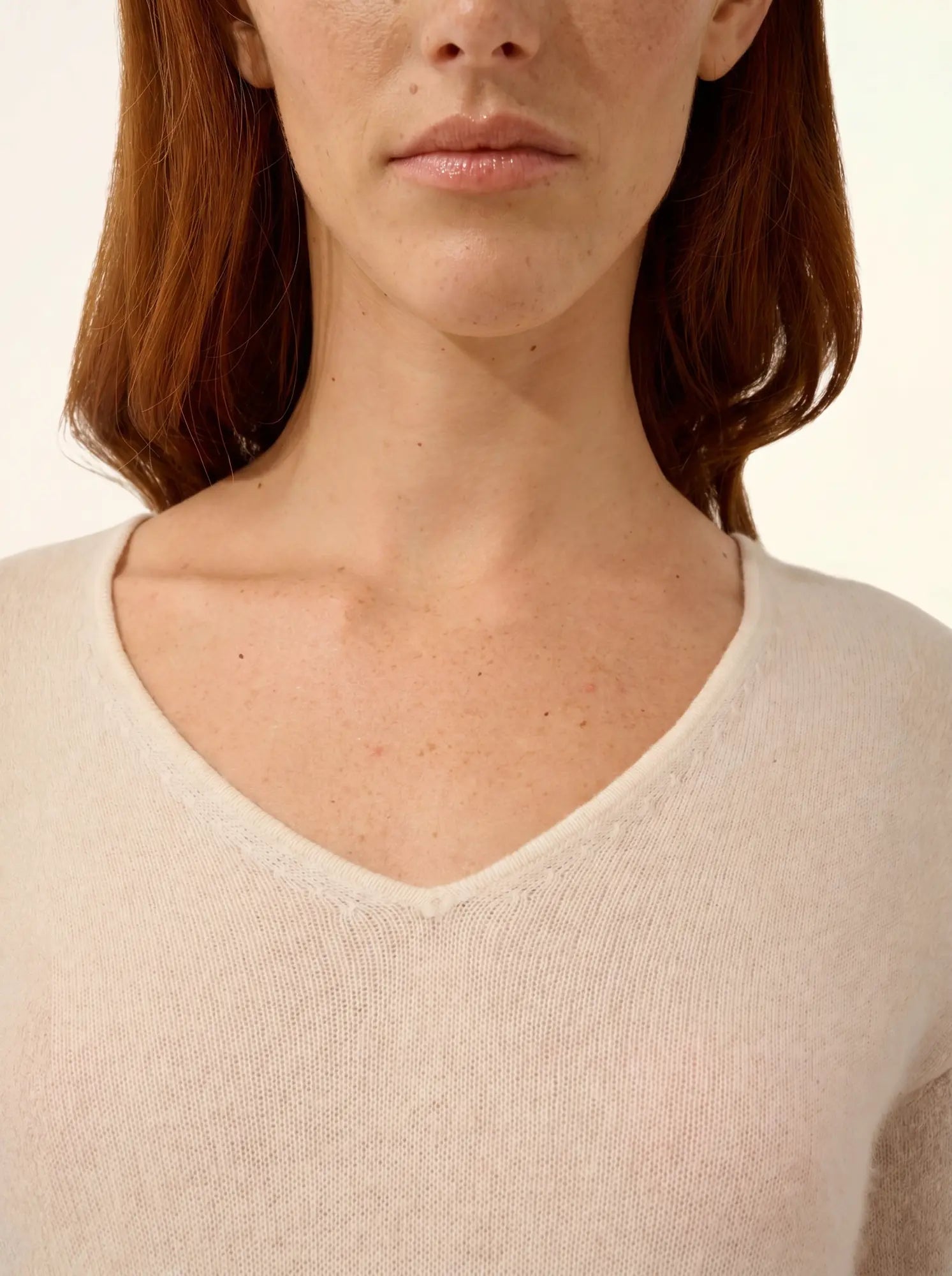 TRACY kleid v-ausschnitt elfenbein