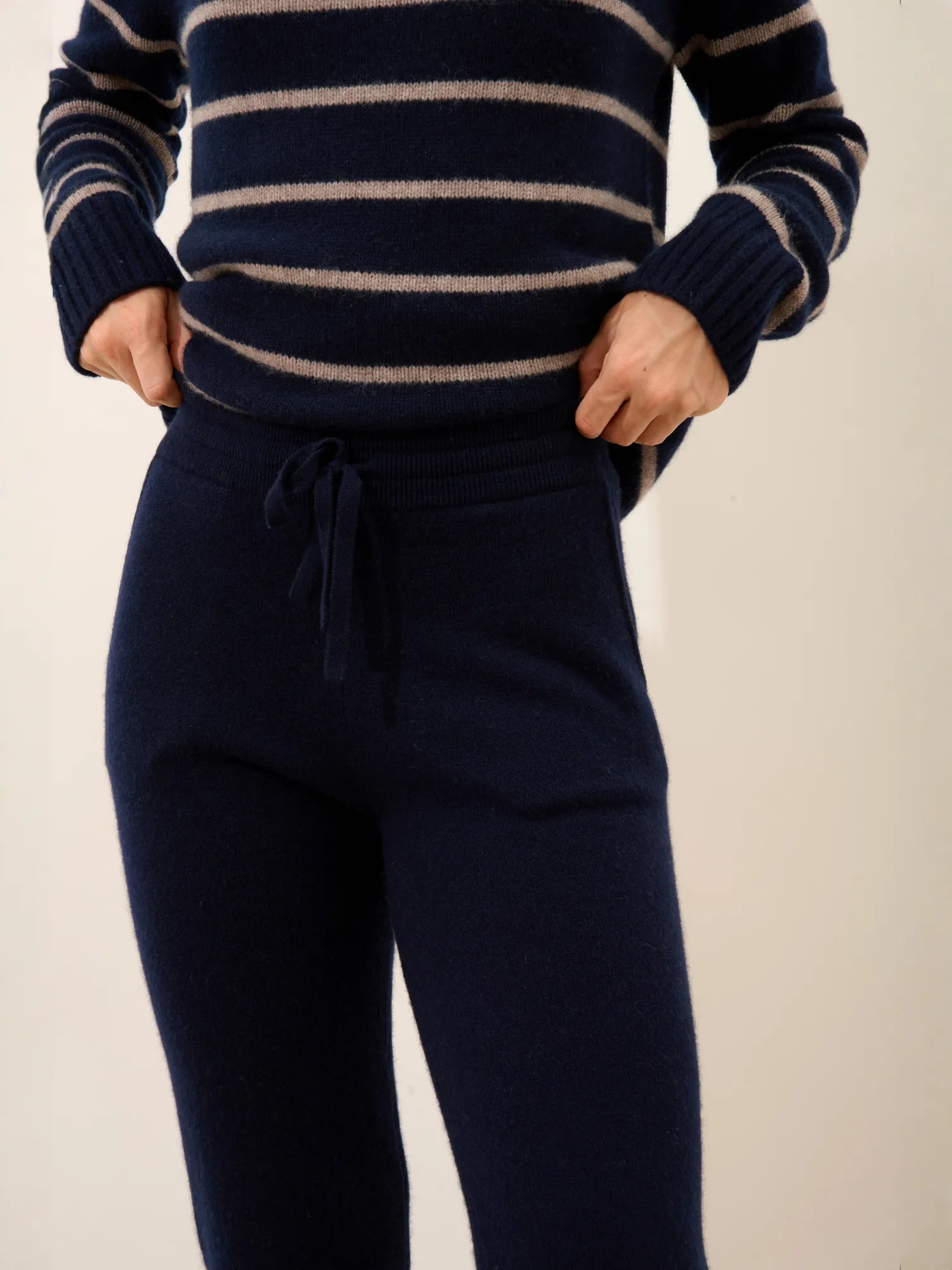 WENDY jogging bleu marine