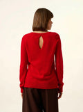 ABIGAILE pull col bateau goutte dos rouge