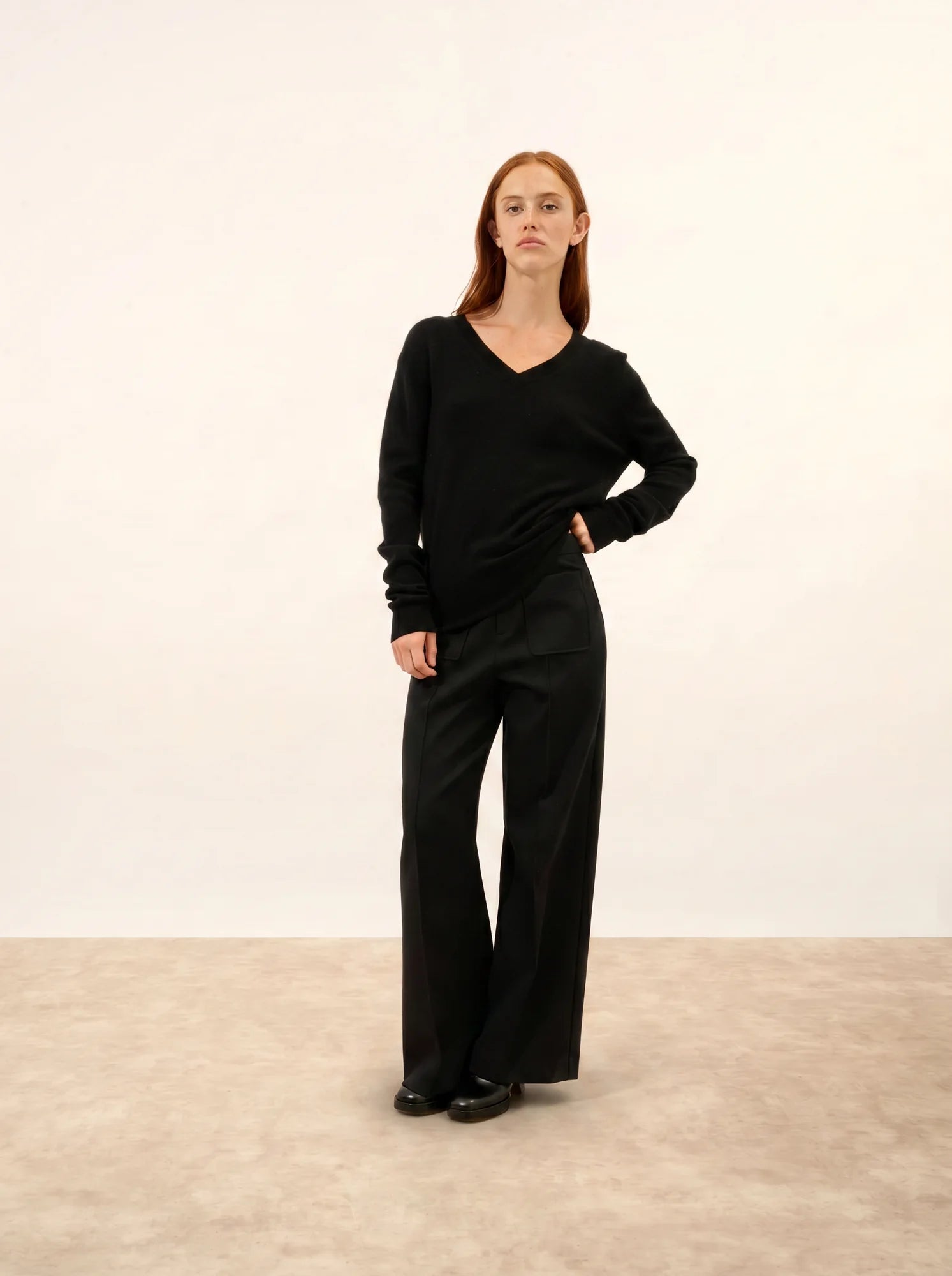 NORA pullover v-ausschnitt schwarz