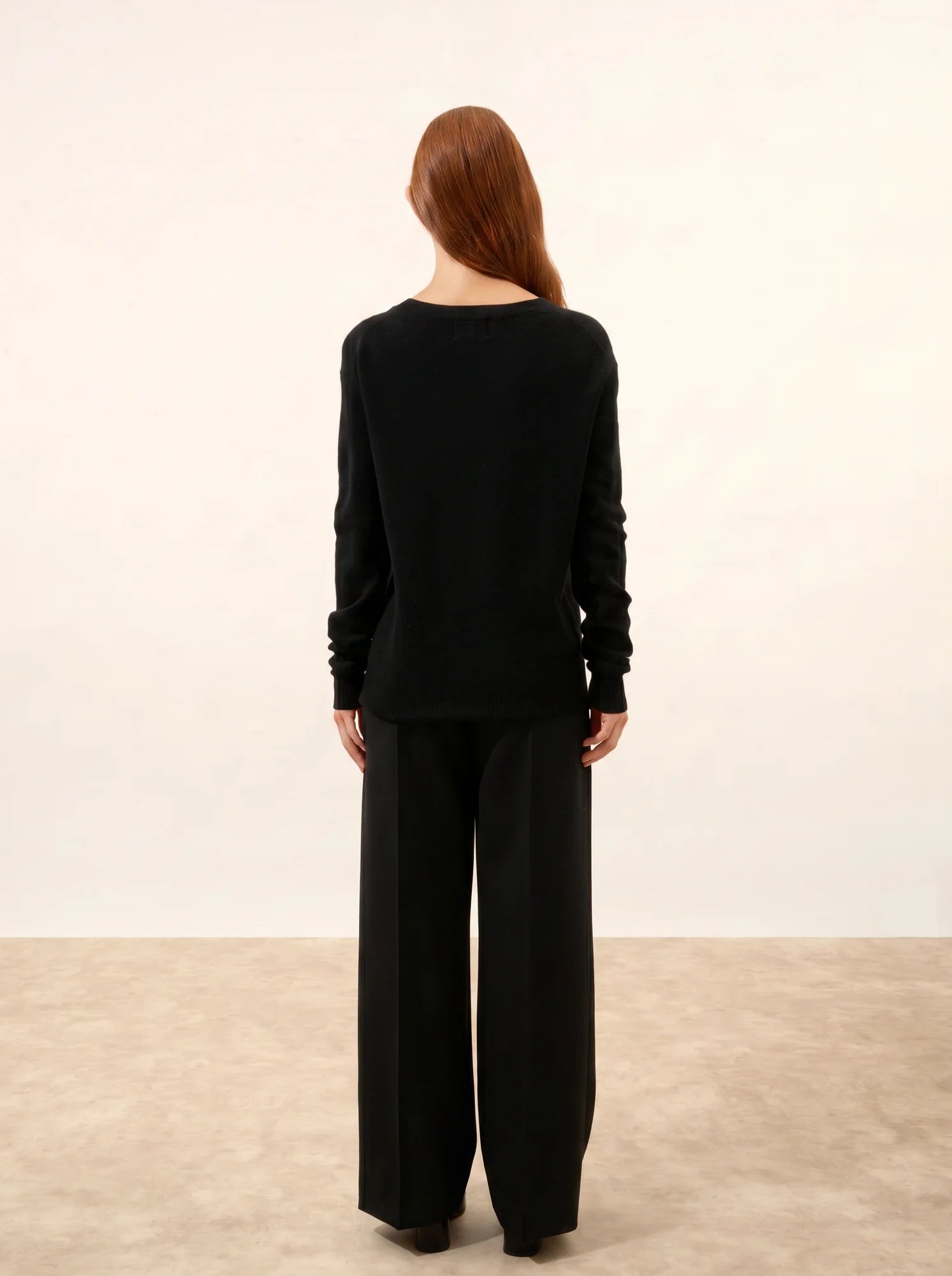 NORA pullover v-ausschnitt schwarz