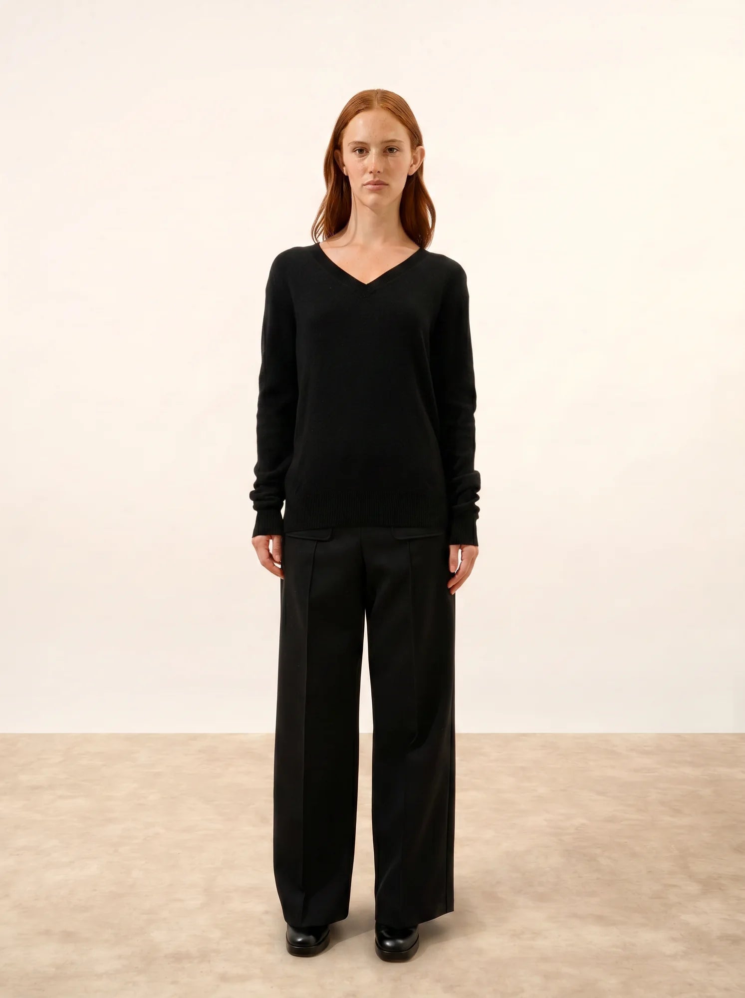 NORA pullover v-ausschnitt schwarz
