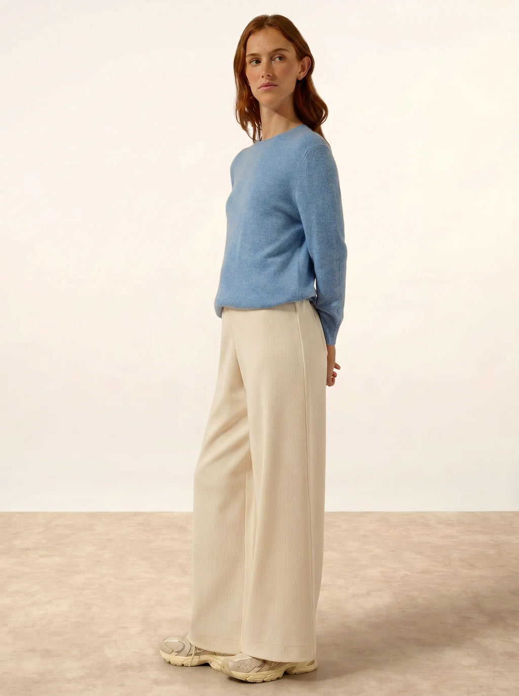 JANICE pullover rundhalsausschnitt geknöpft hinten himmelblau