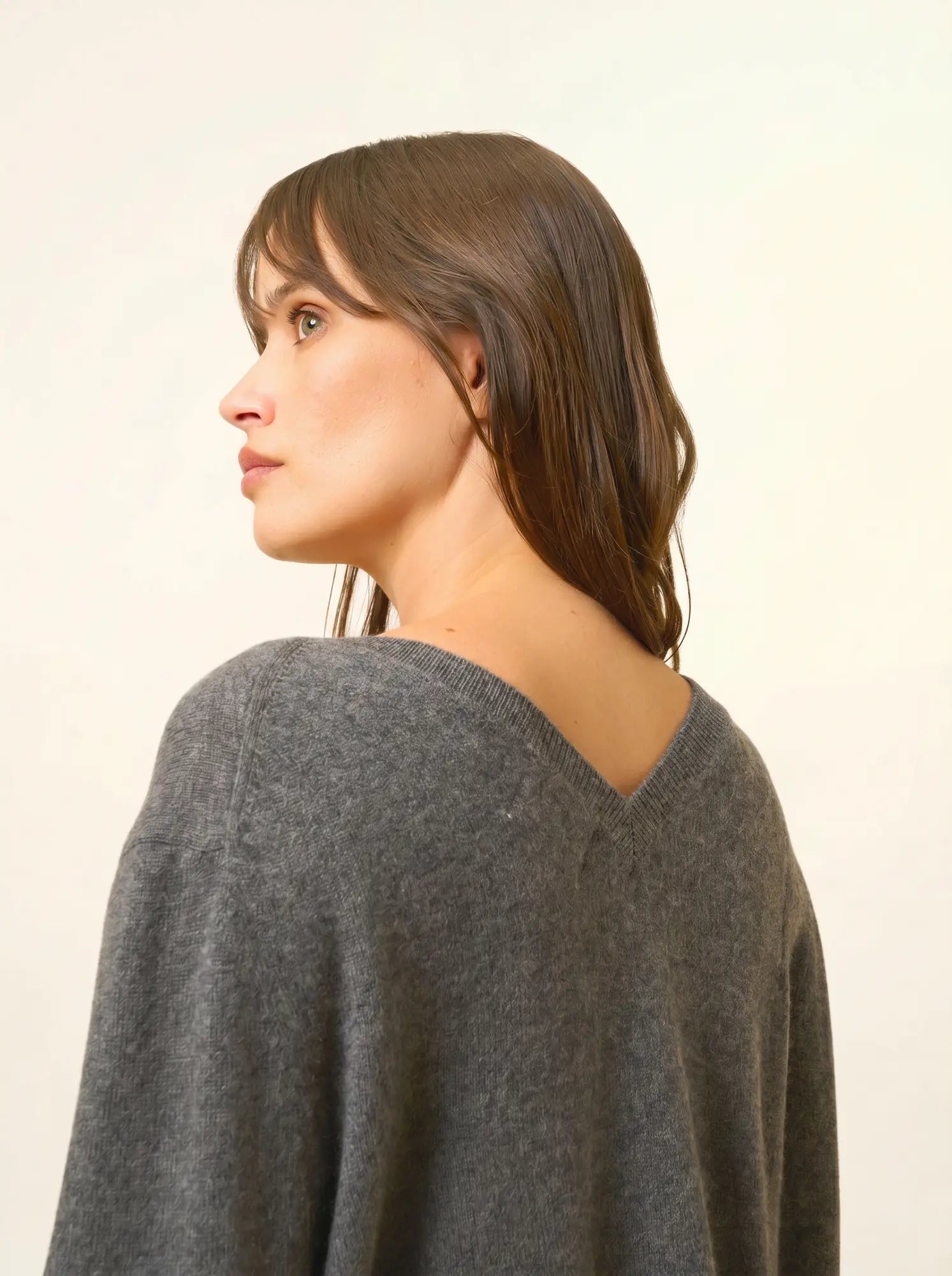 OPAL pullover v-ausschnitt vorne und hinten anthrazit meliert