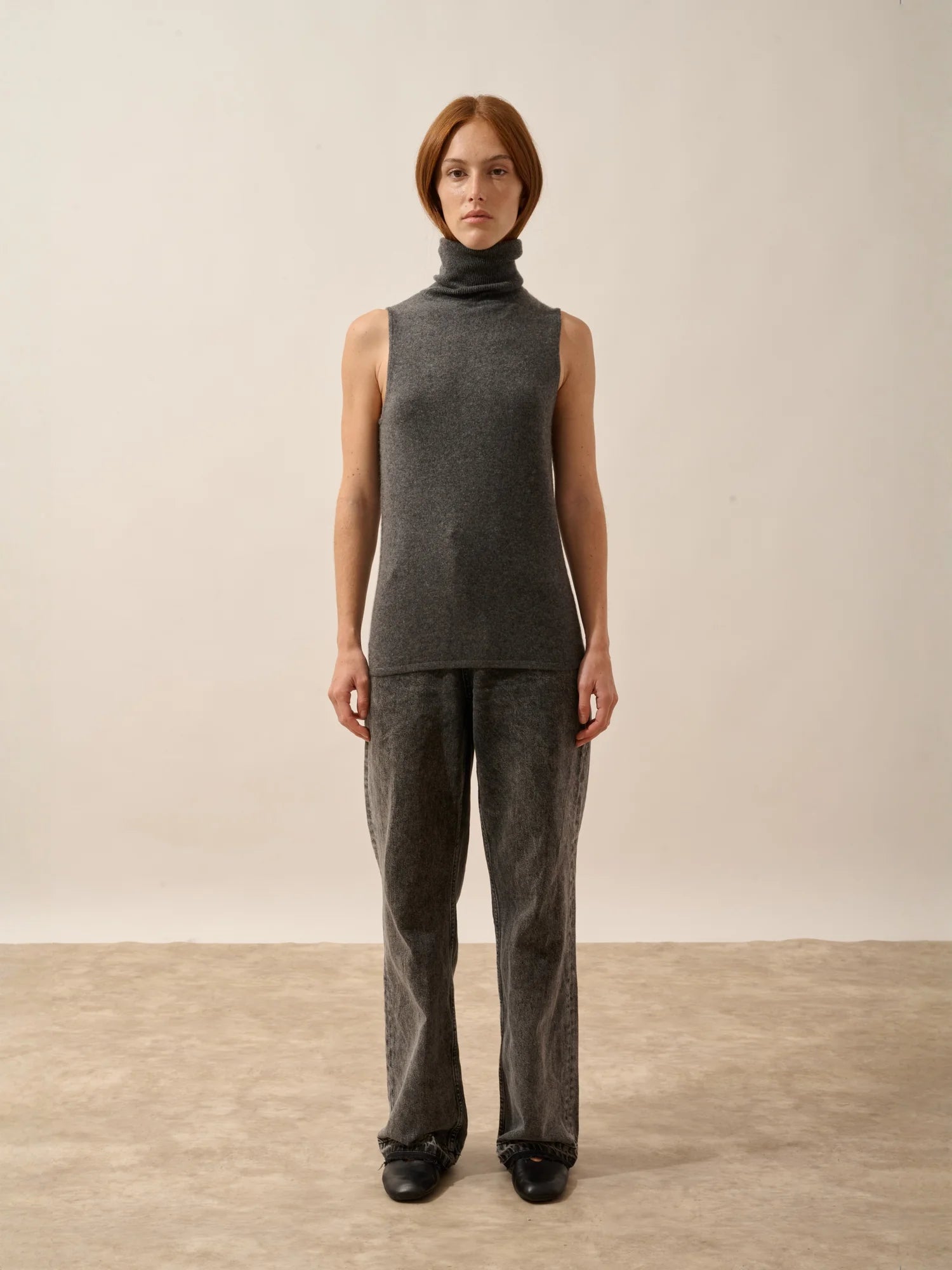 VIOLET pull col roulé sans manches anthracite chiné