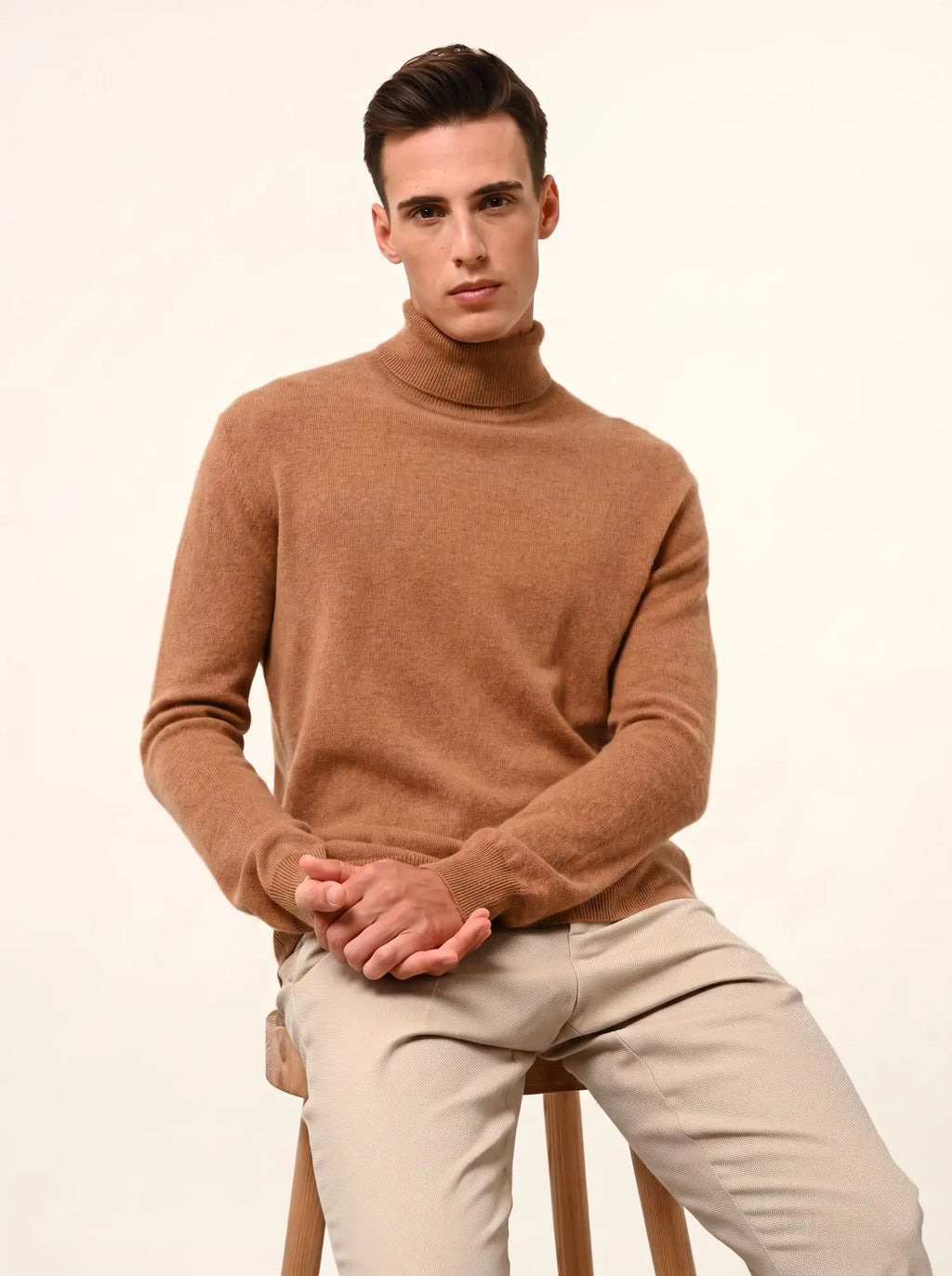 CONNOR pull col roulé noisette