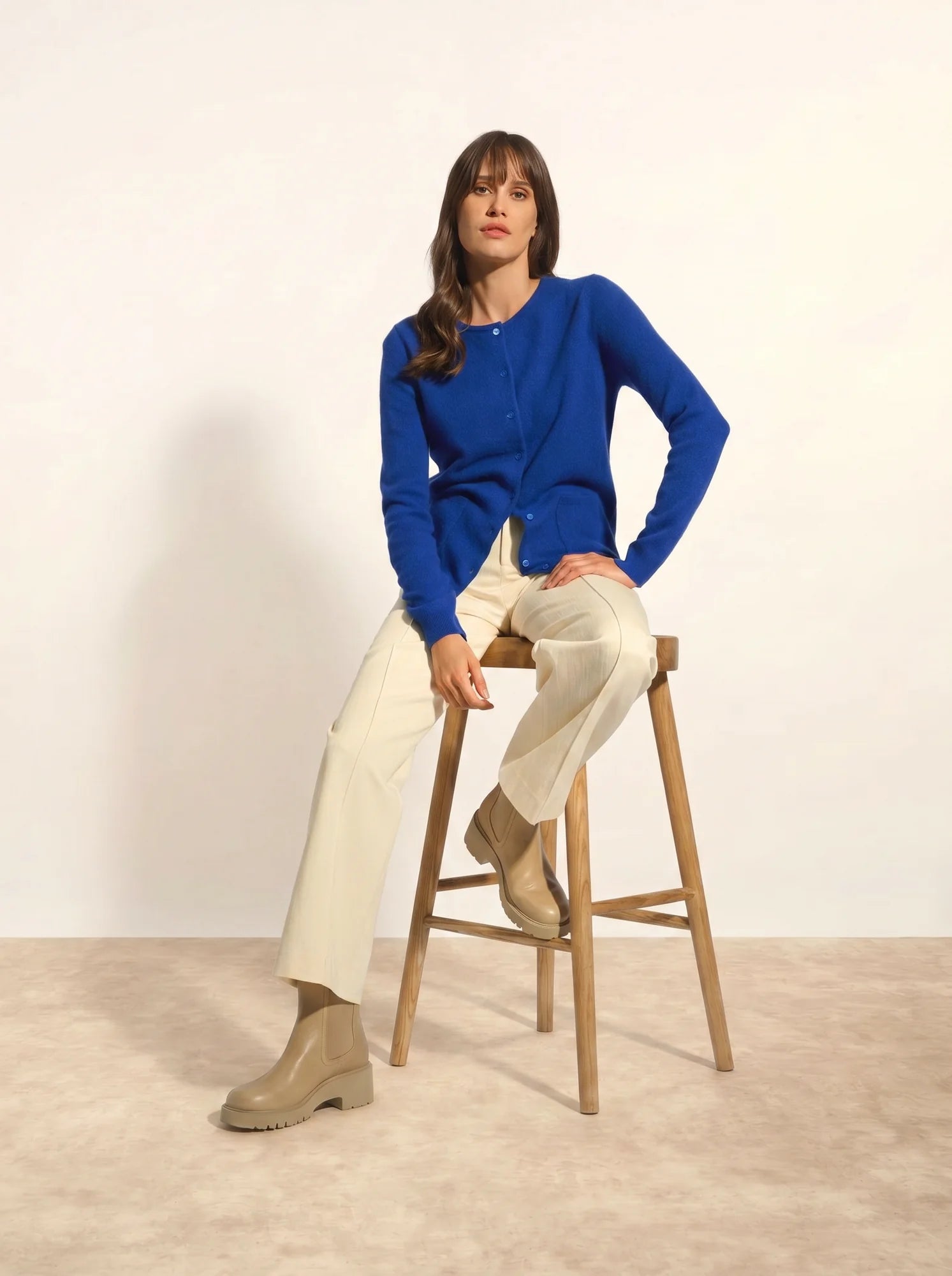 KATHARINE strickjacke rundhalsausschnitt ultramarin