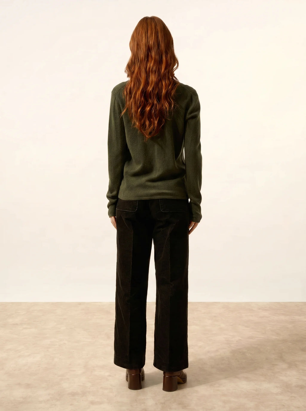 NORMA strickjacke v-ausschnitt khaki