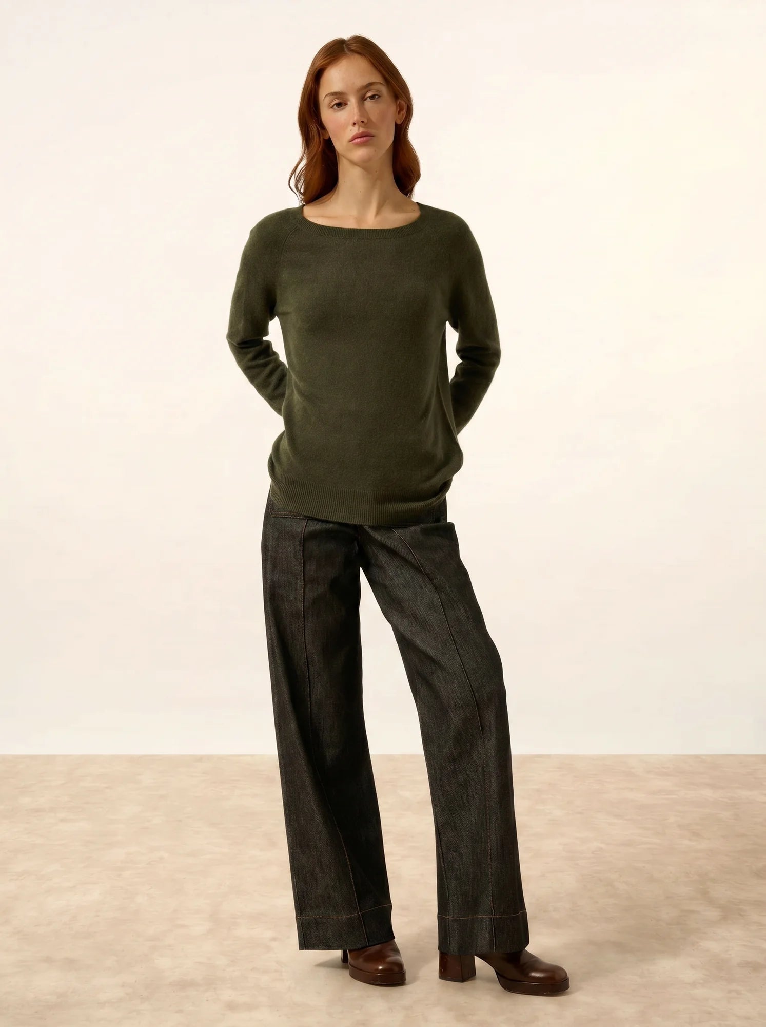 ABIGAILE pullover u-boot-ausschnitt tropfen hinten khaki