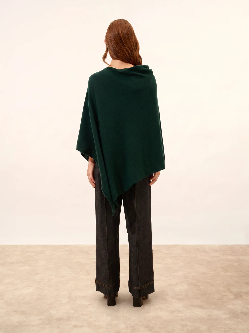 MEREDITH poncho zypresse