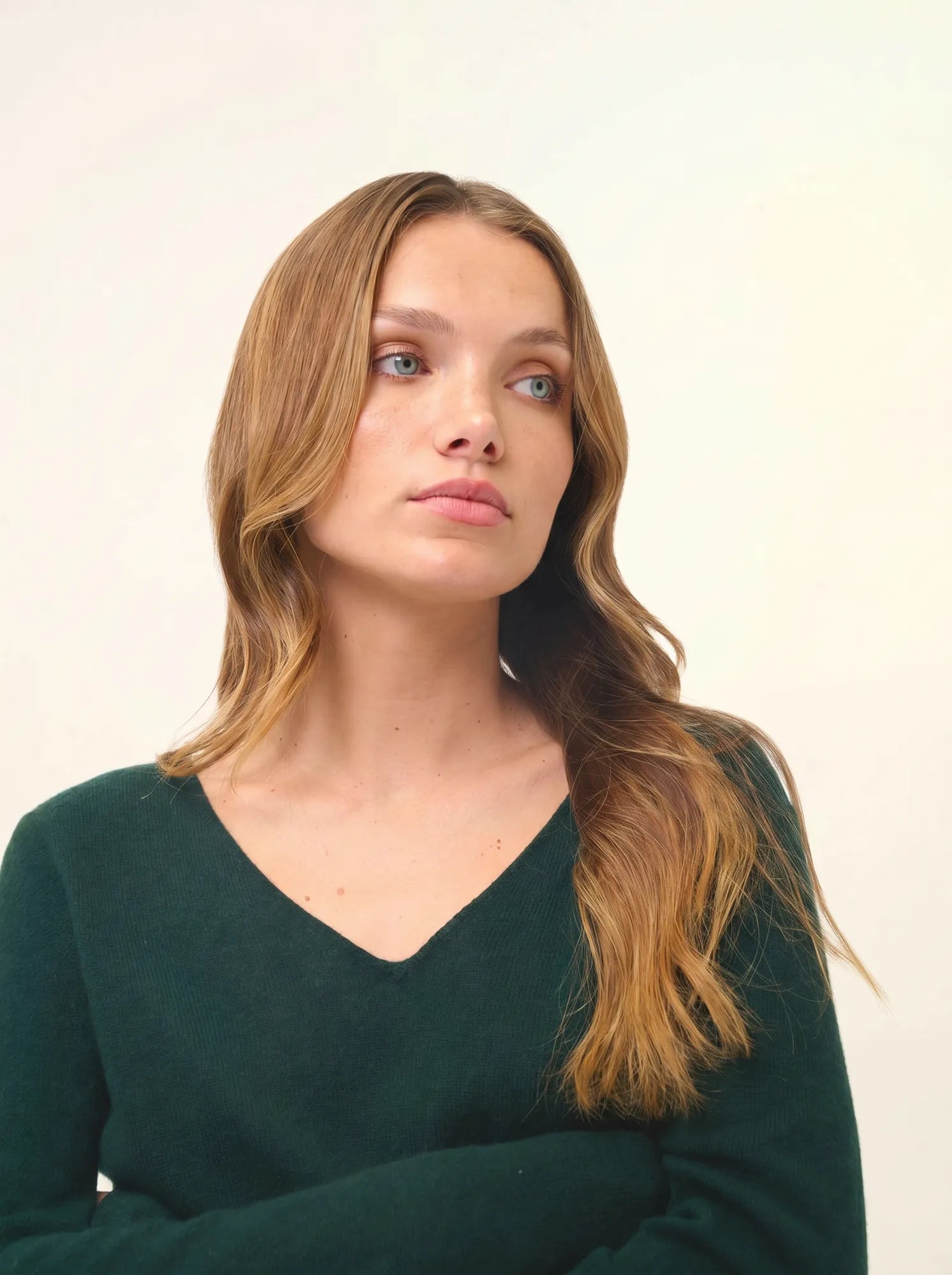 JOAN pullover v-ausschnitt zypresse