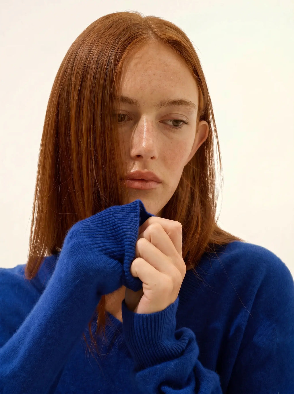 NORA pullover v-ausschnitt ultramarin
