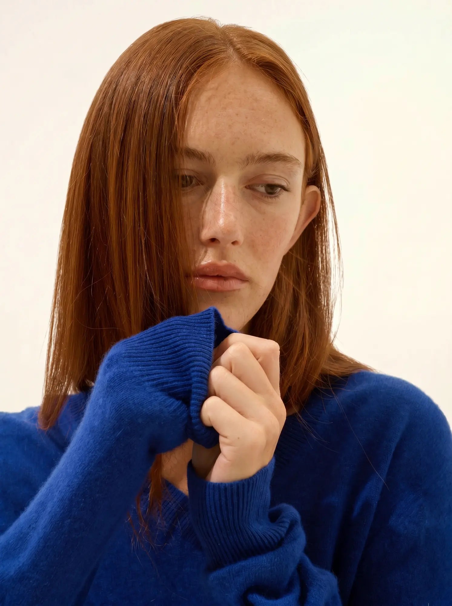 NORA pullover v-ausschnitt ultramarin
