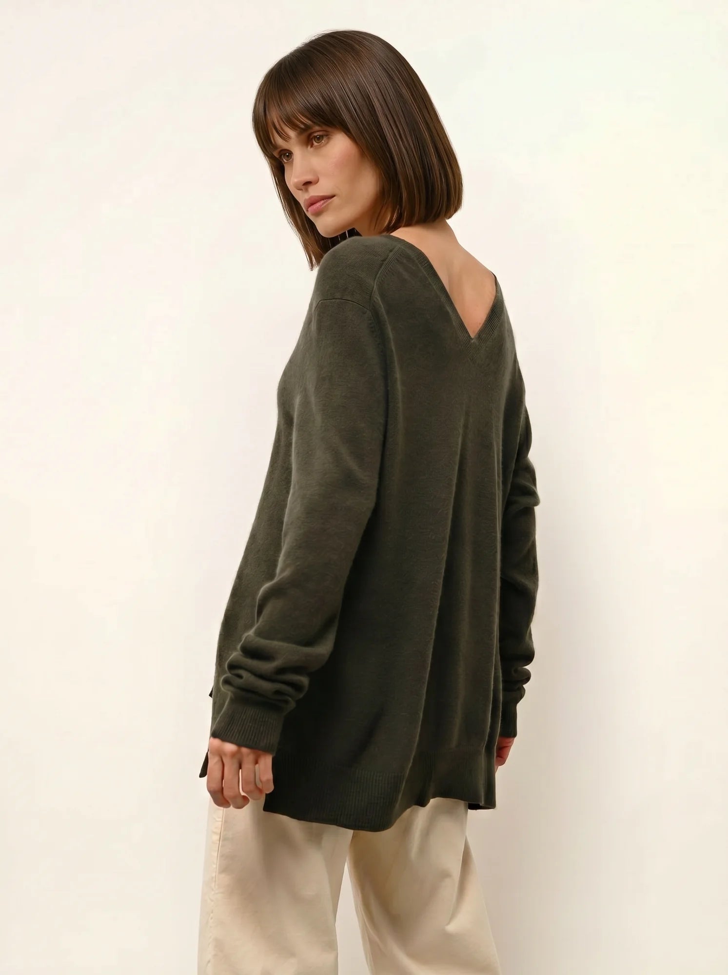 OPAL pullover v-ausschnitt vorne und hinten khaki