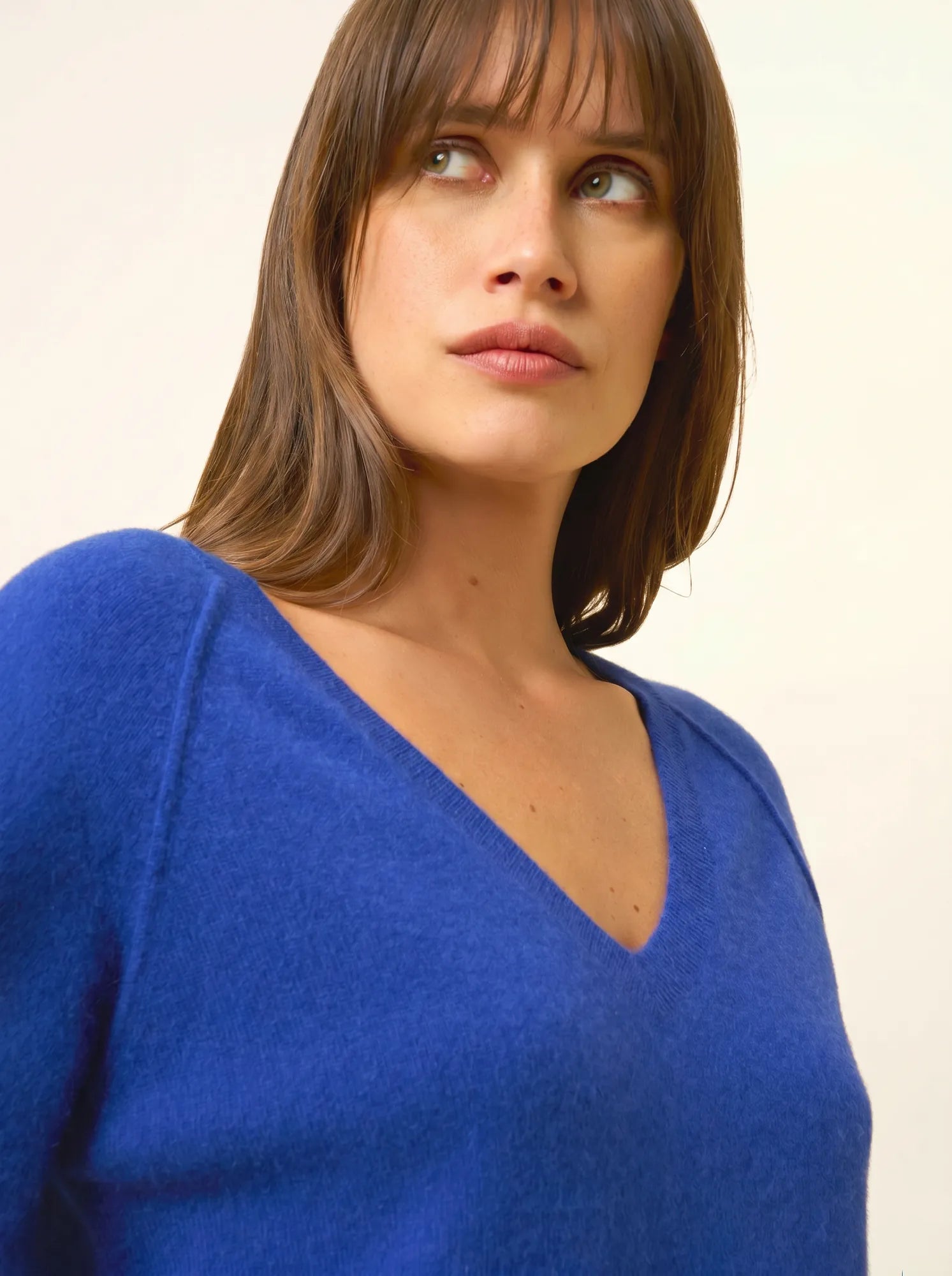 PHOEBE pullover v-ausschnitt ultramarin
