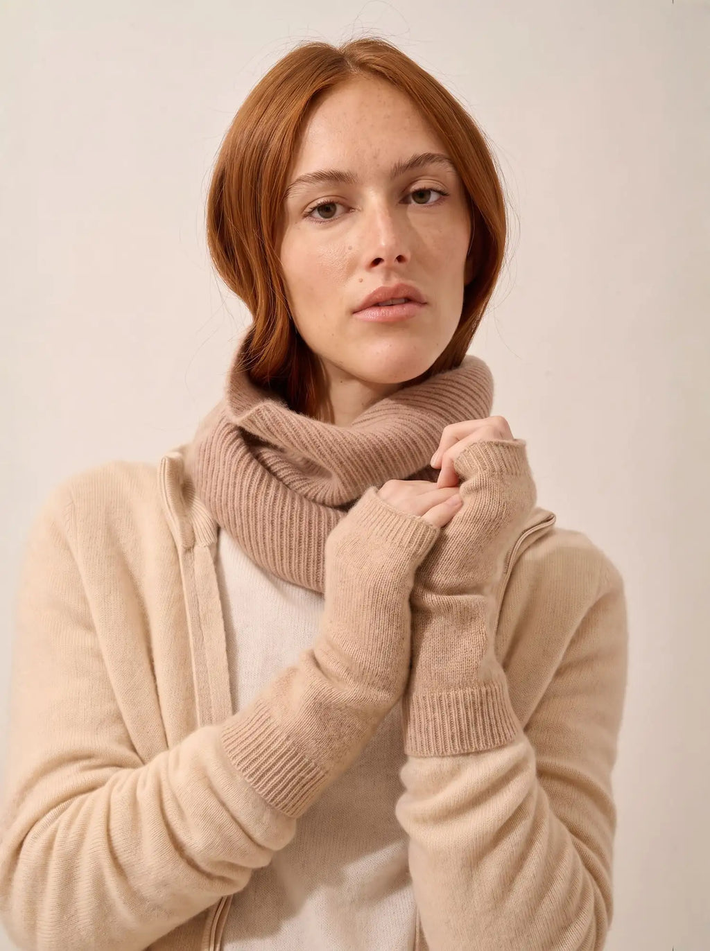 ZOE fingerlose handschuhe sand