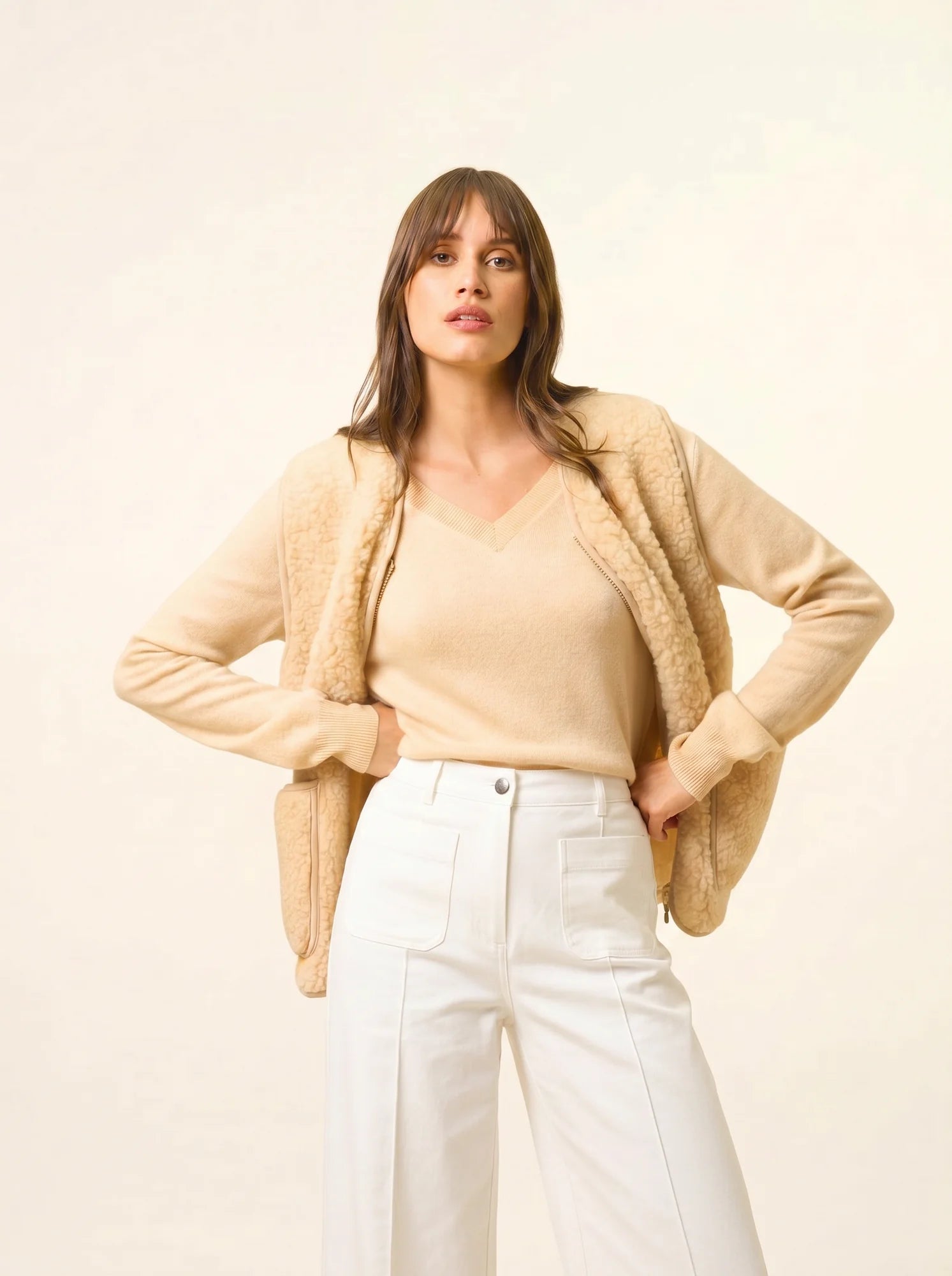 NORA pullover v-ausschnitt sand
