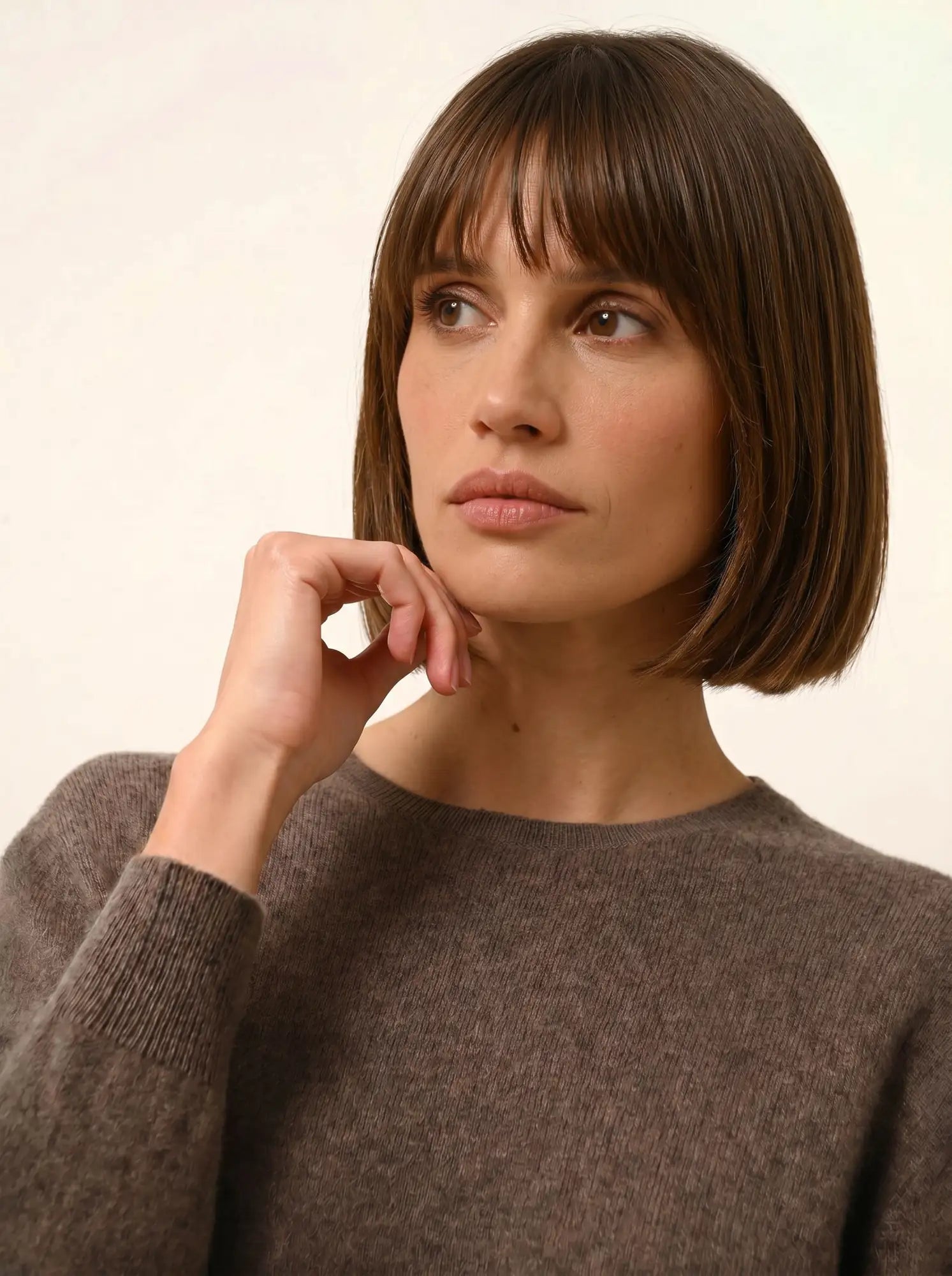 JANICE pullover rundhalsausschnitt geknöpft hinten taupe meliert