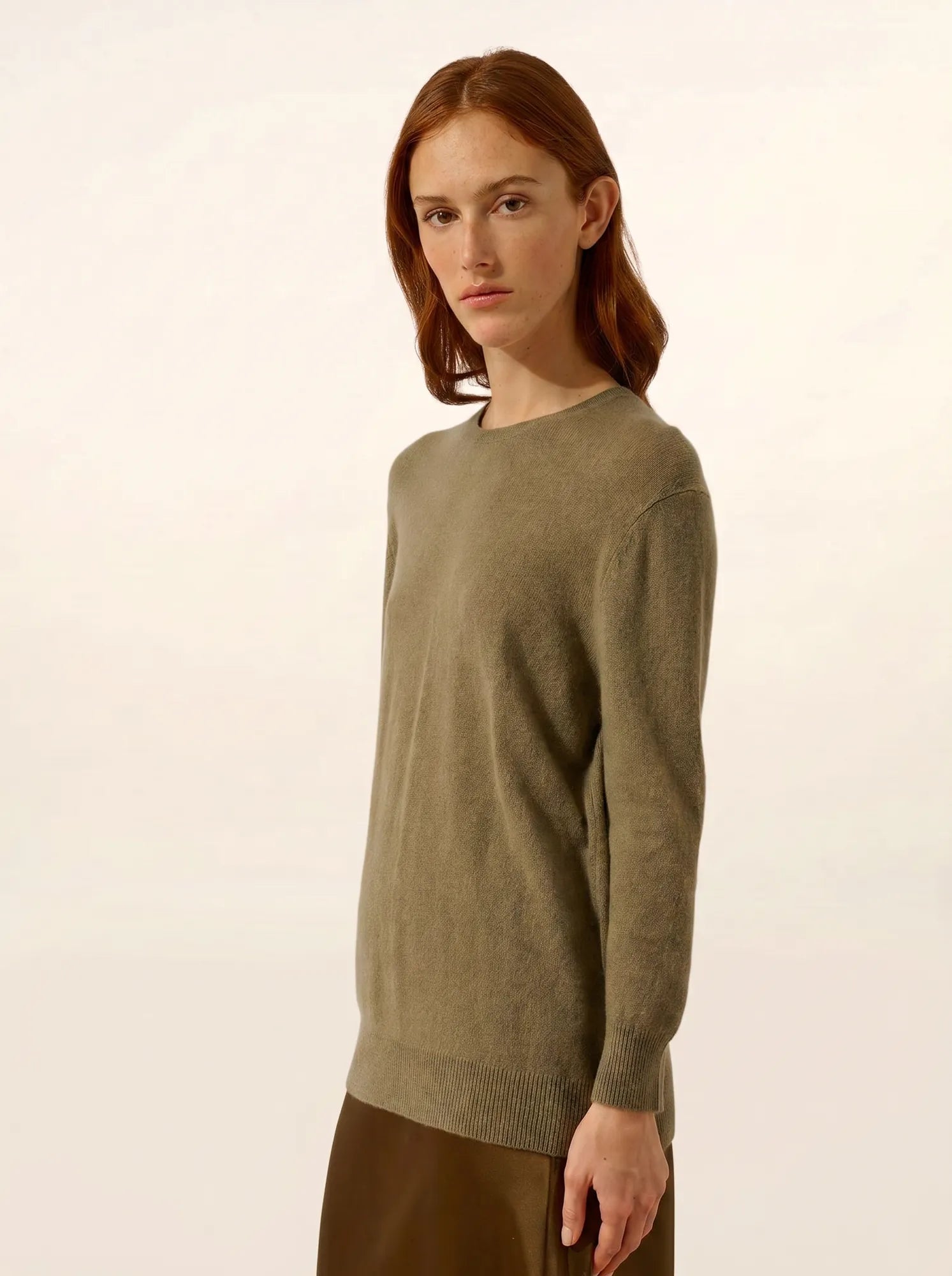 JANICE pull col rond boutonné dos army