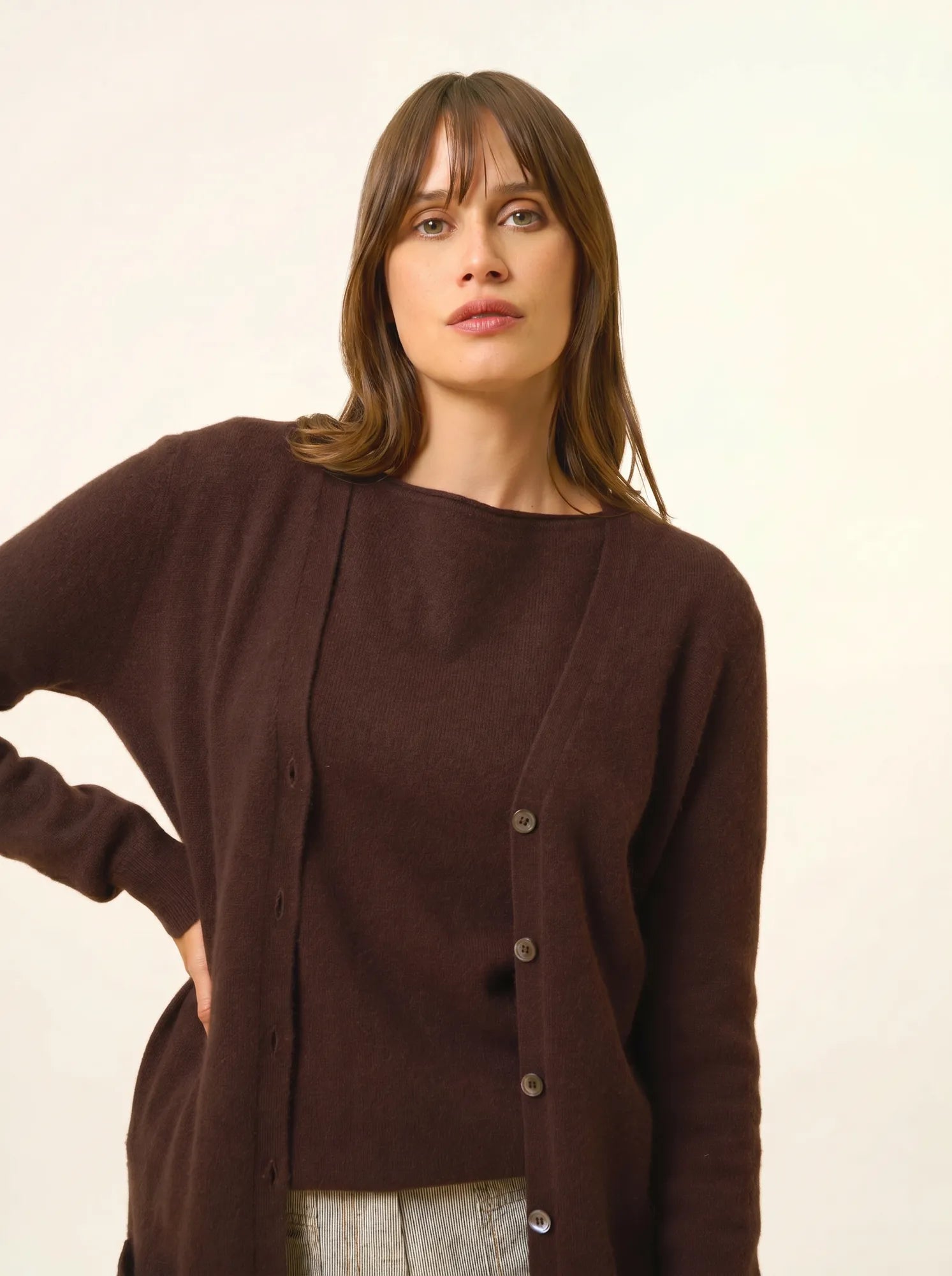 TOMMIE strickjacke v-ausschnitt choco
