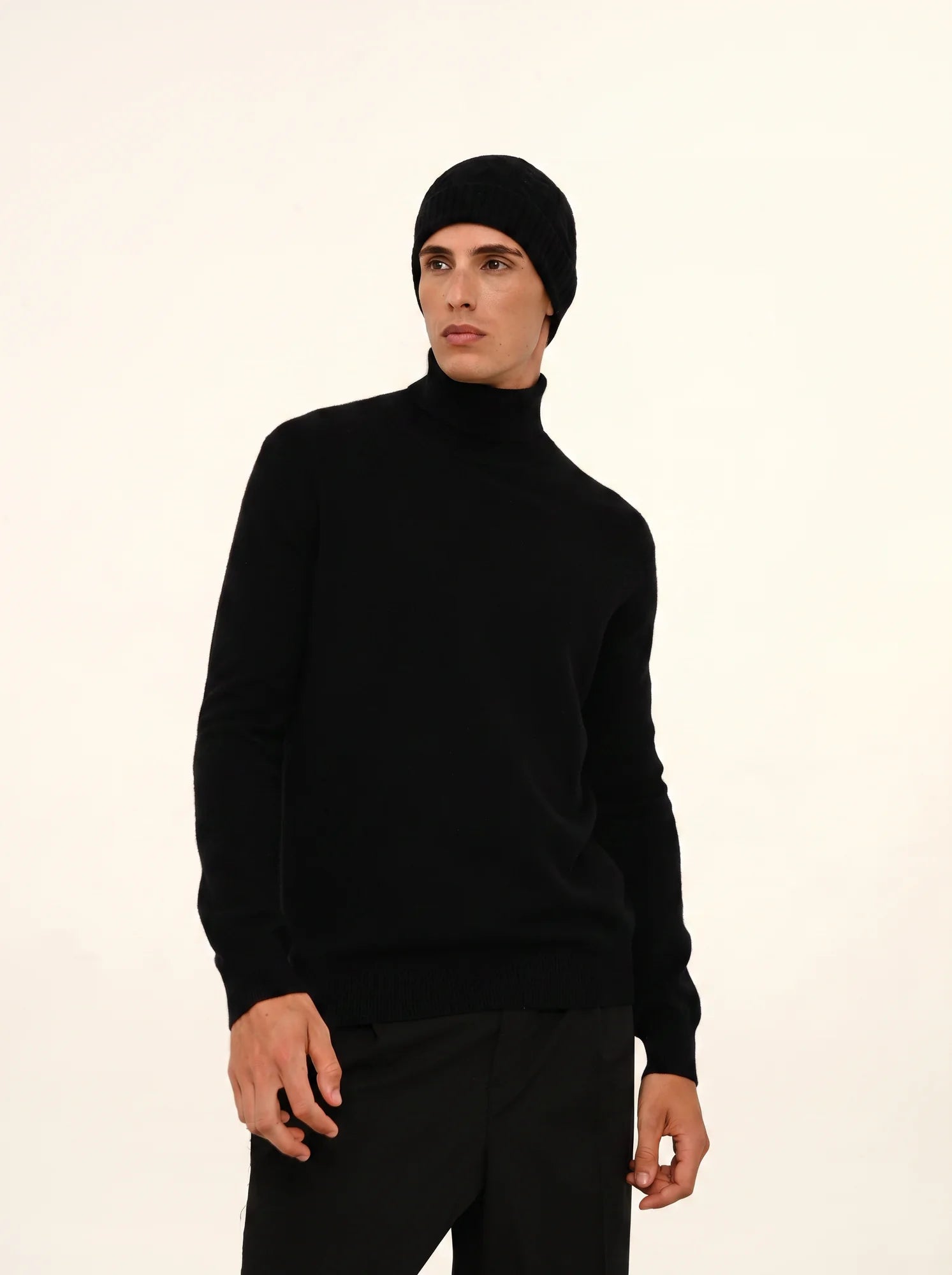 CLEO bonnet 4 fils noir
