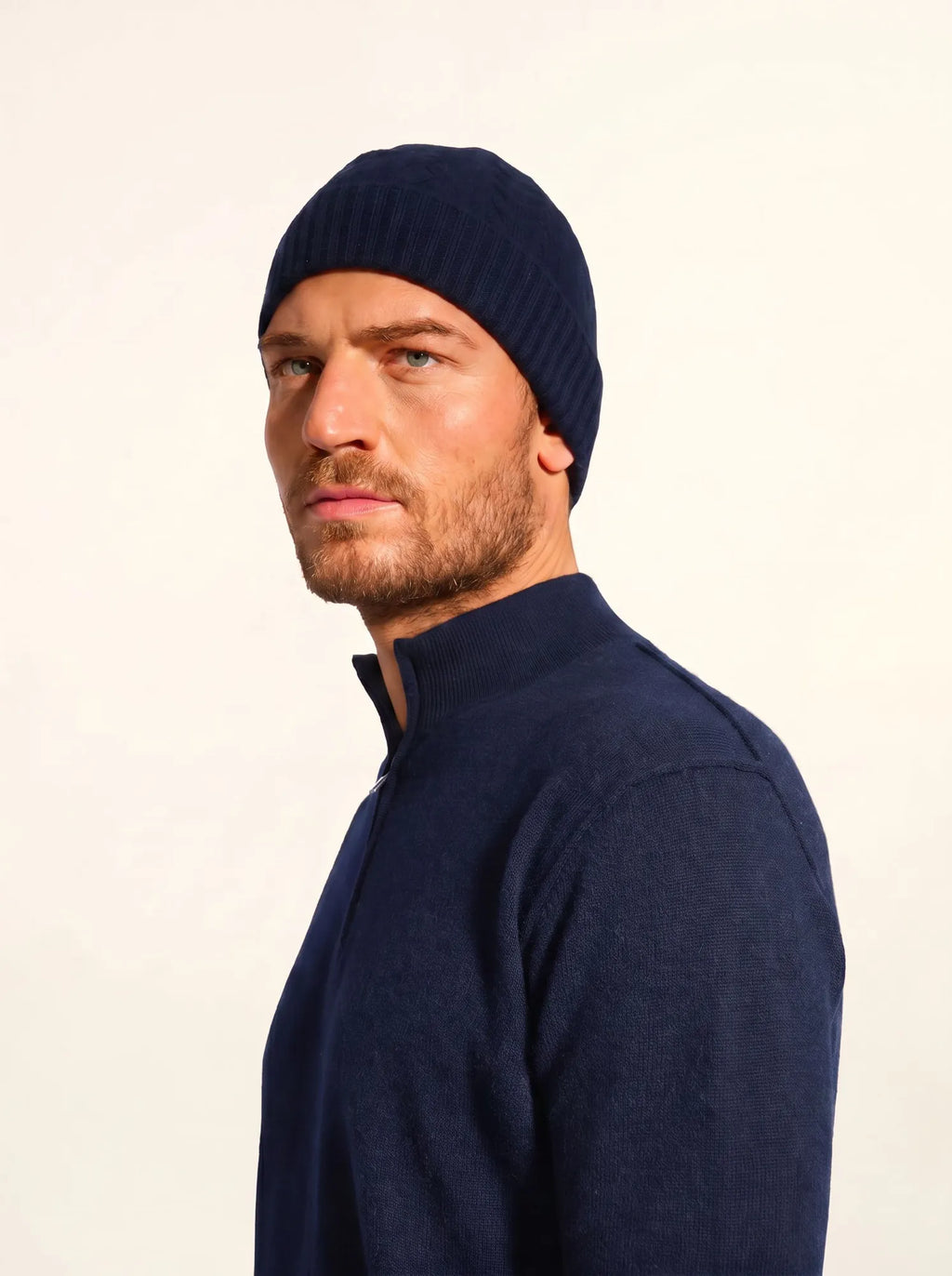CLEO bonnet 4 fils bleu marine