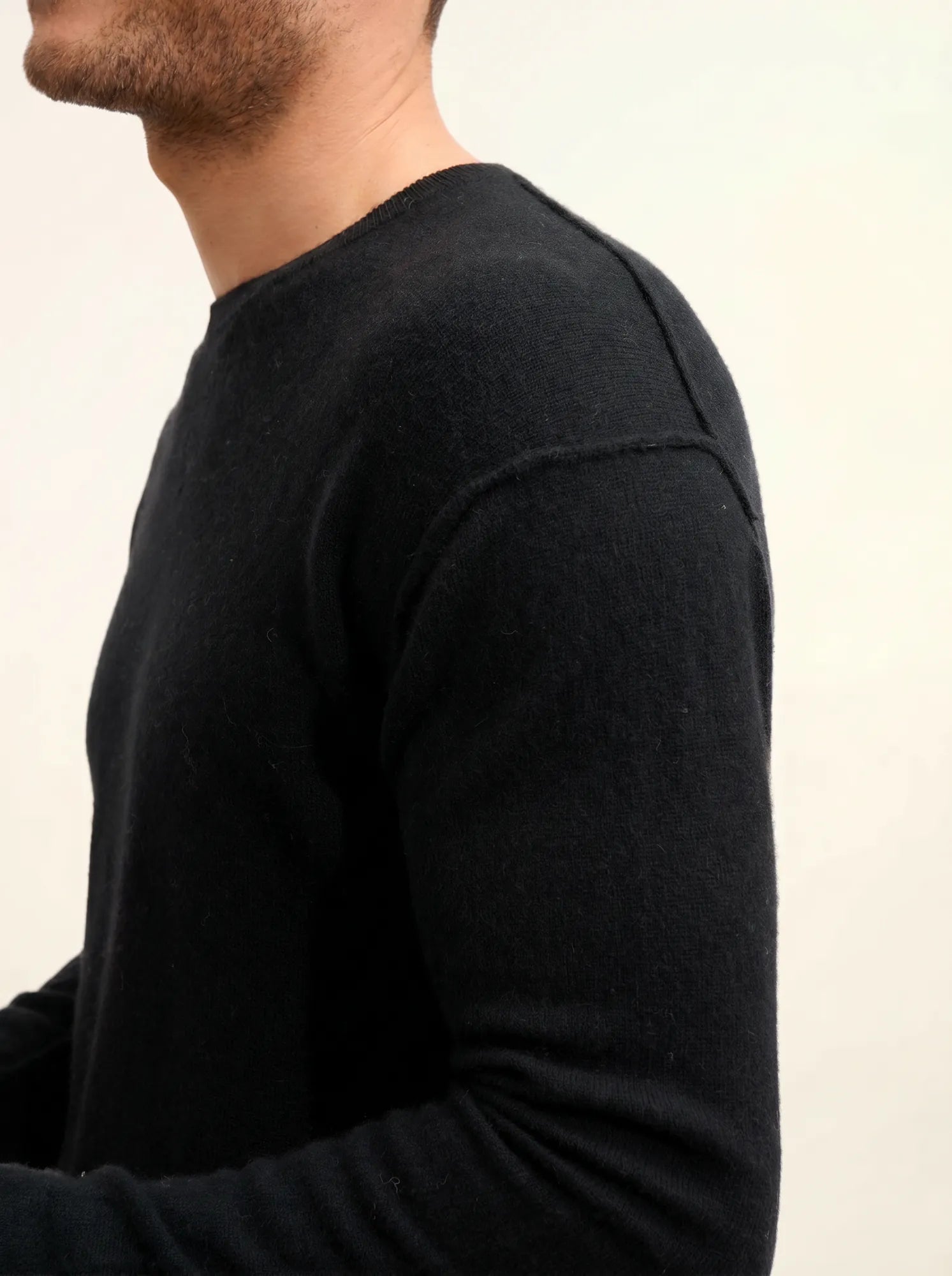 NOE pullover rundhalsausschnitt schwarz