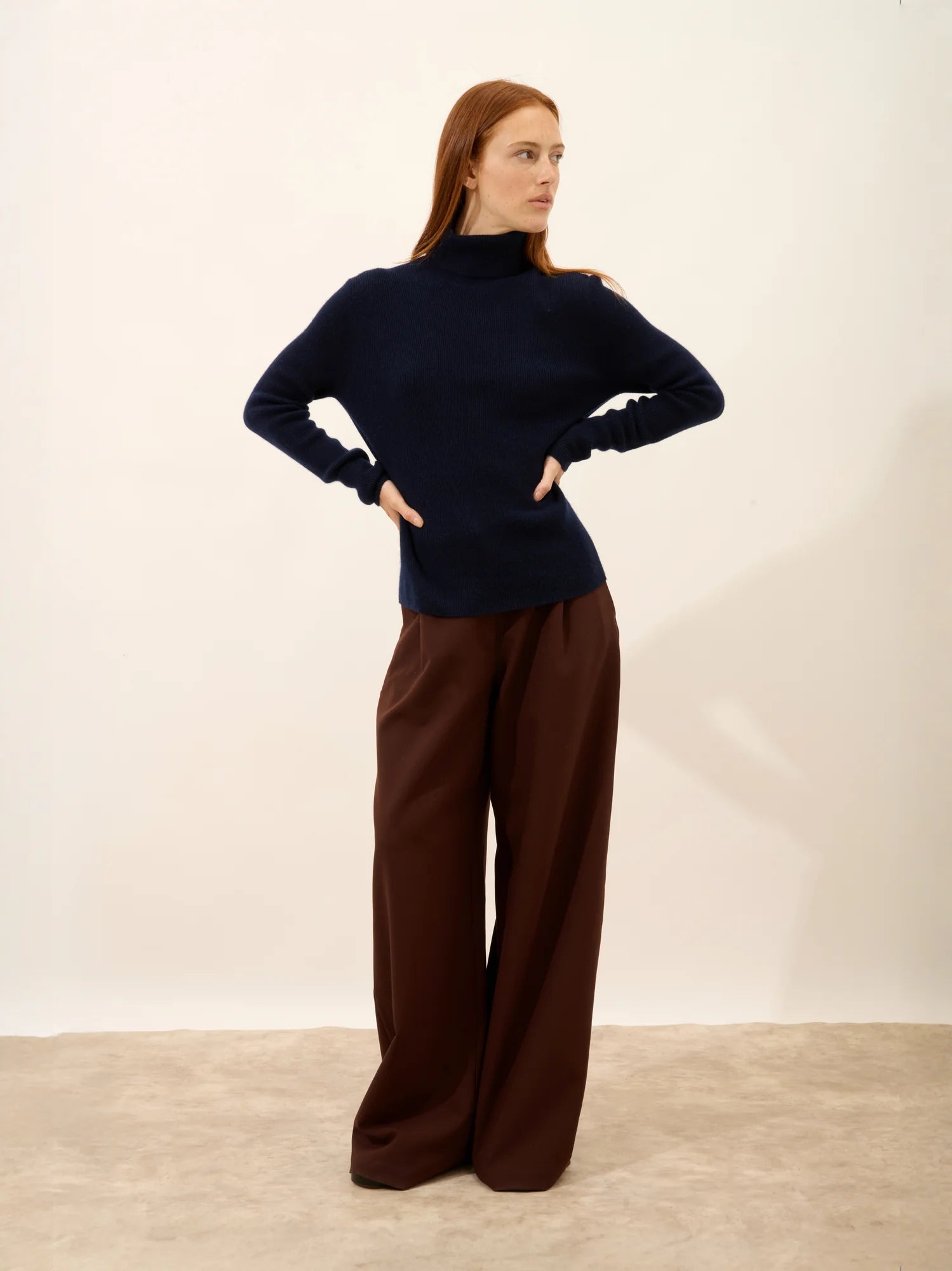 LANAIS pull col roulé bleu marine