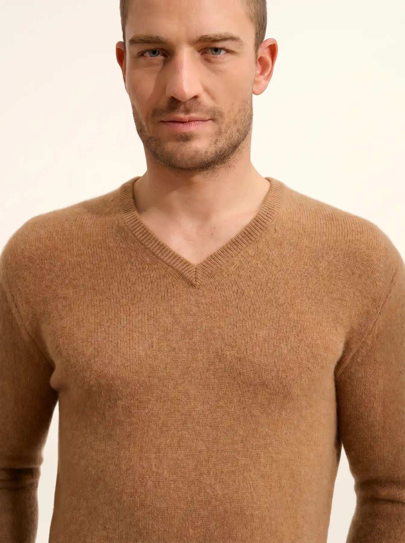 NATHAN pullover v-ausschnitt 4-fädig noisette