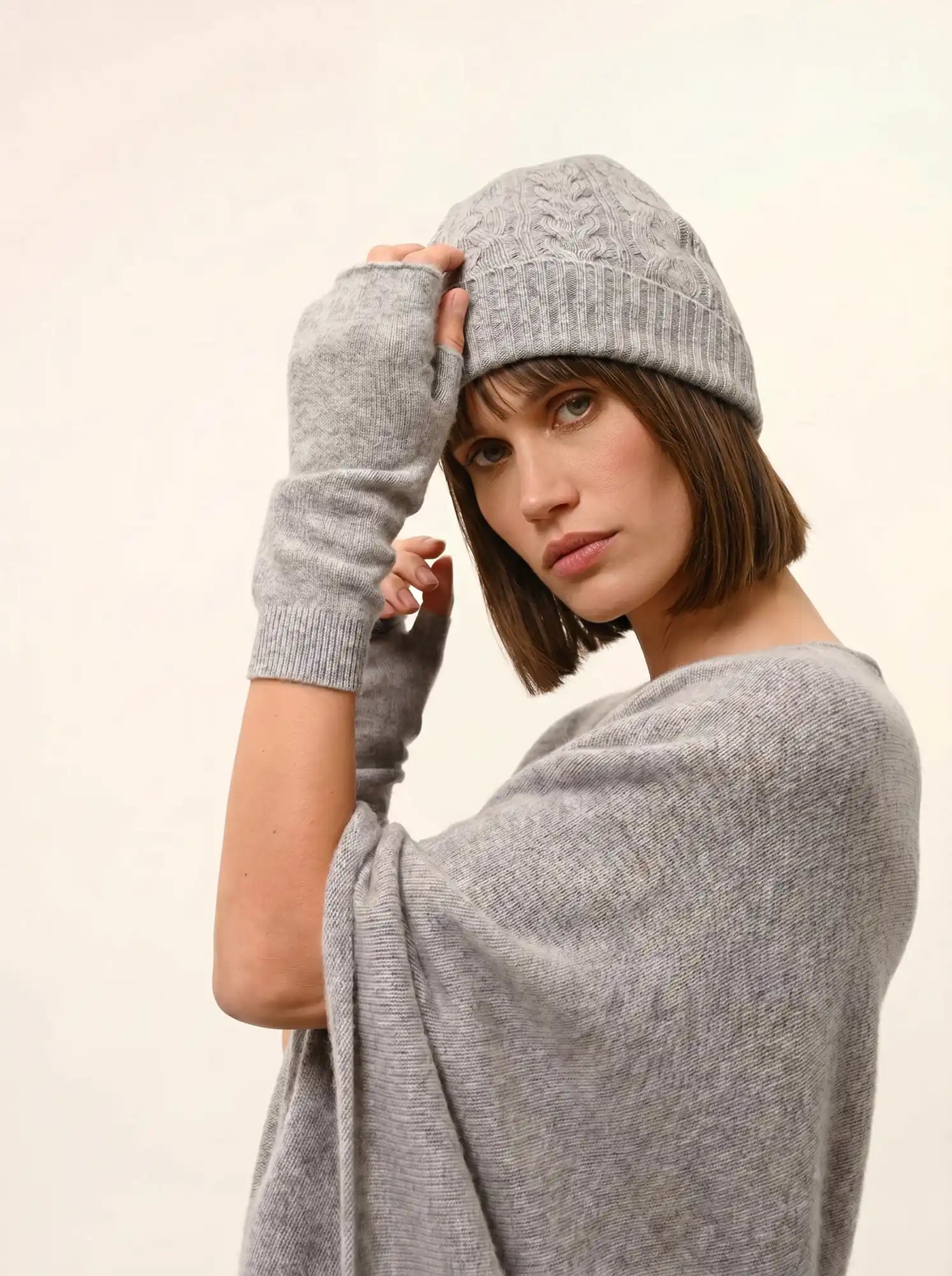 SALLY poncho 4-fädig wolke meliert